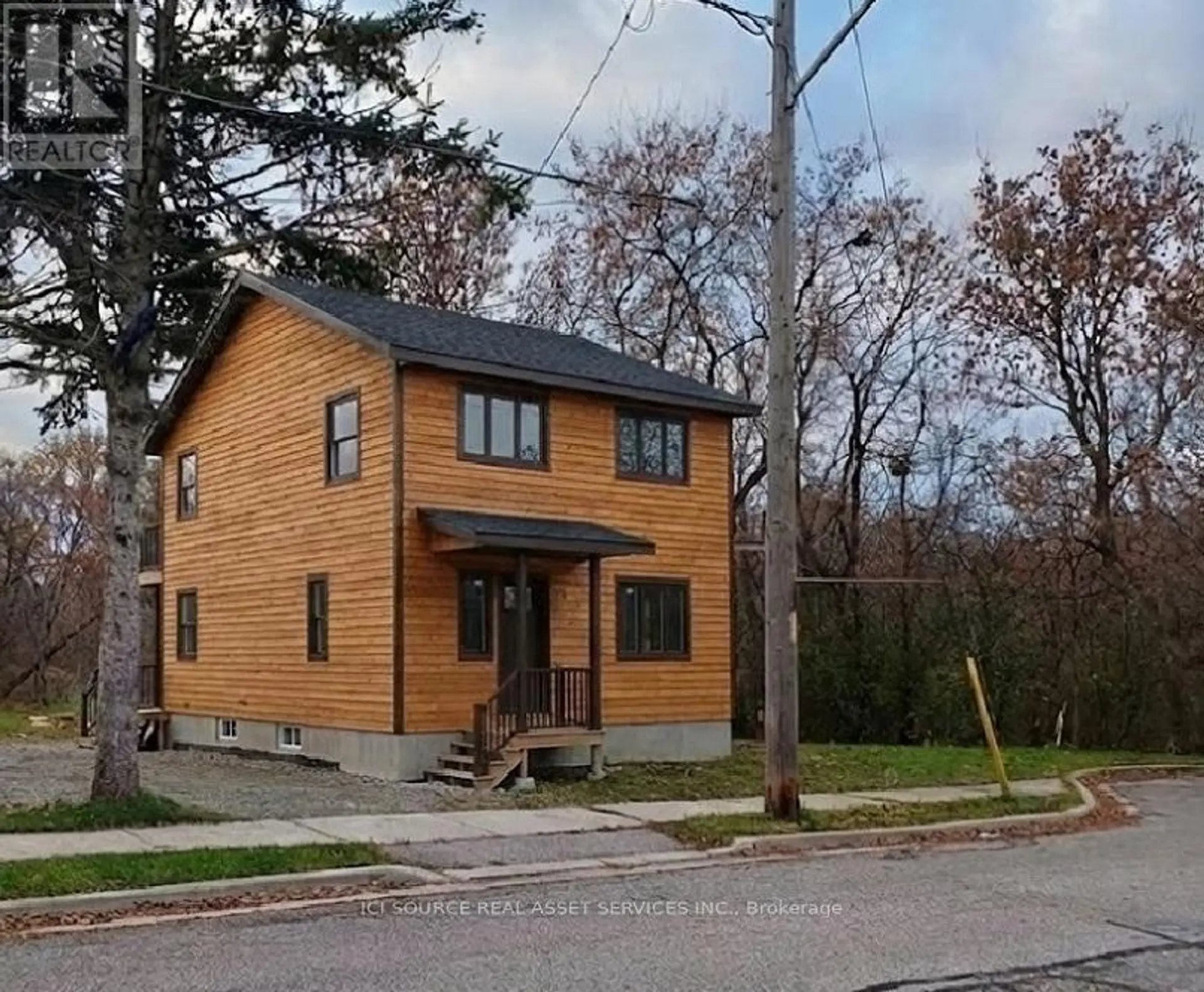 85 HALL STREET - Image 1