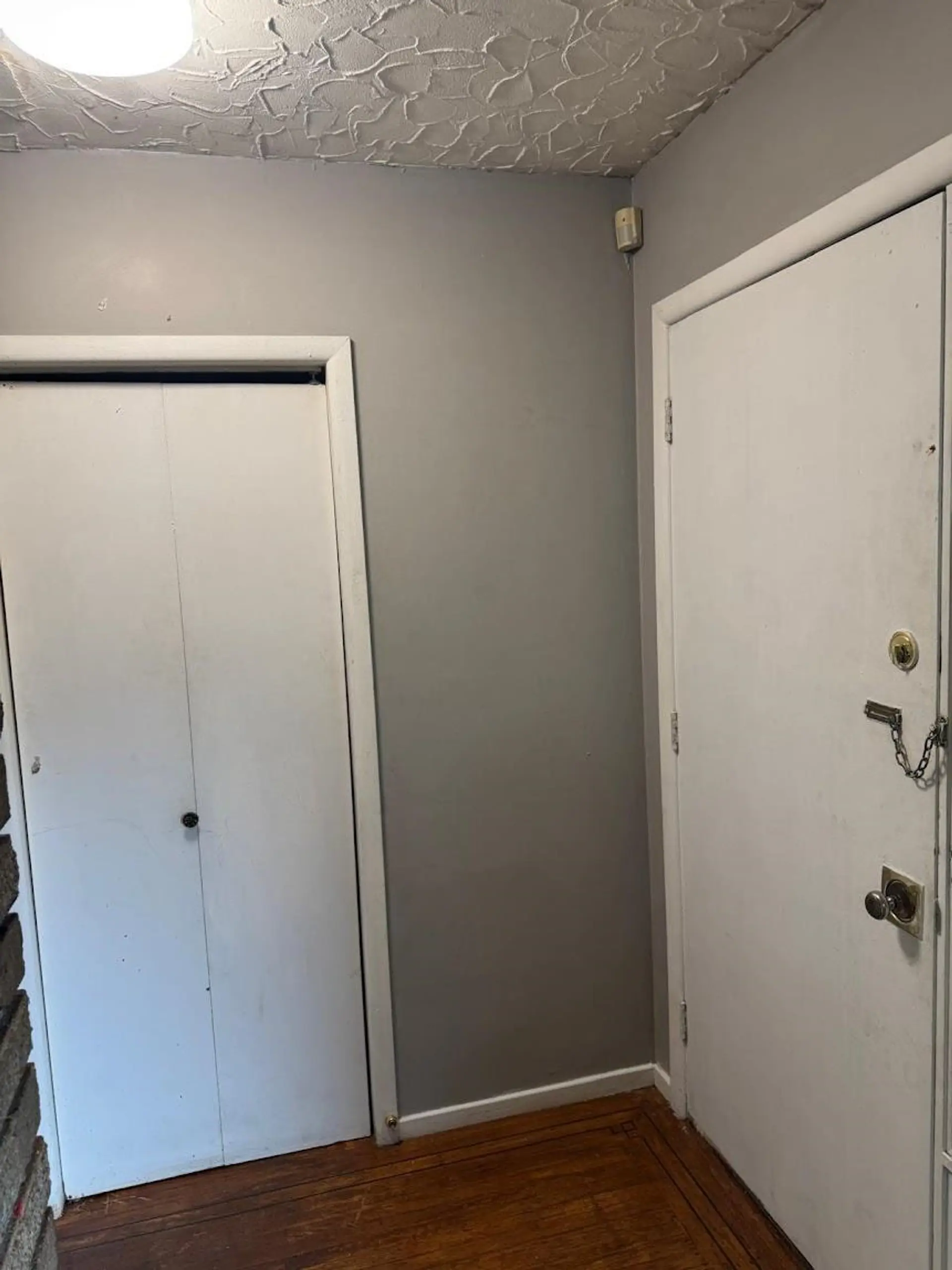 14271 88 Avenue - Image 6