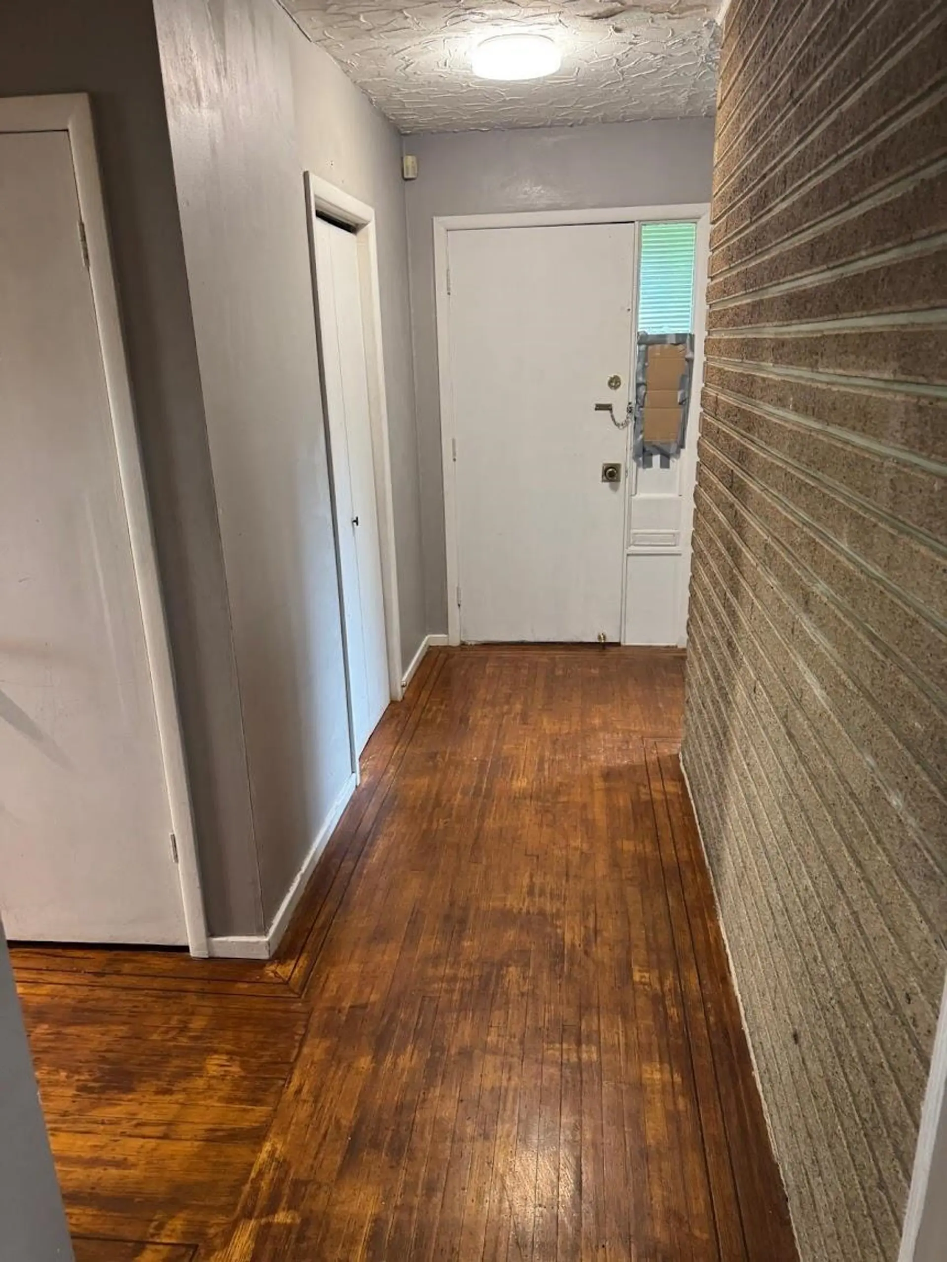 14271 88 Avenue - Image 3