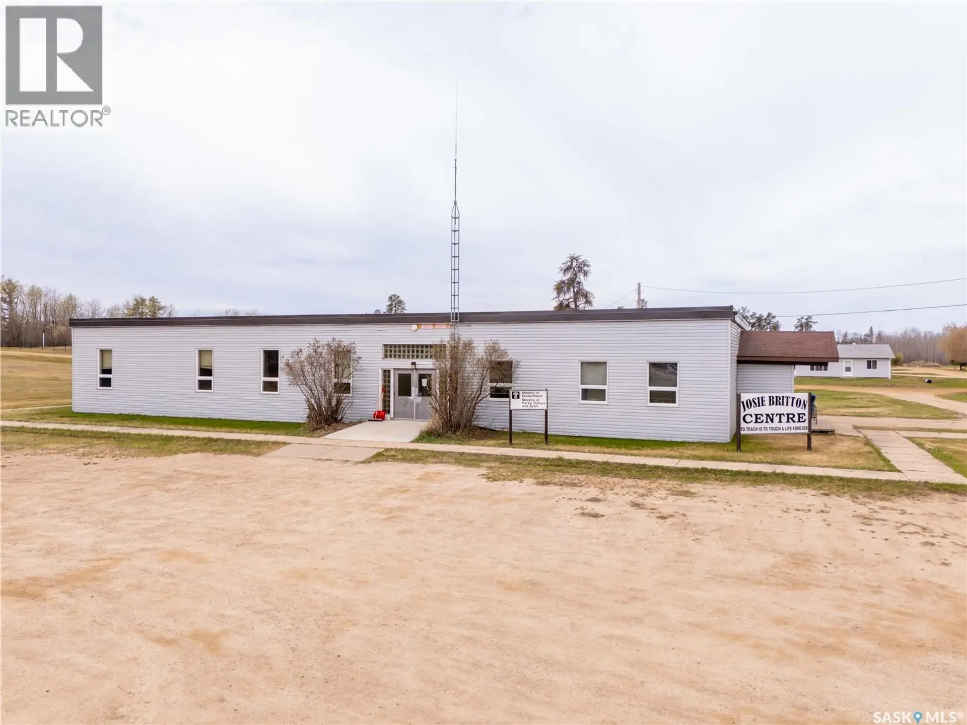 Property at 198 1st AVENUE S, Pierceland, SK