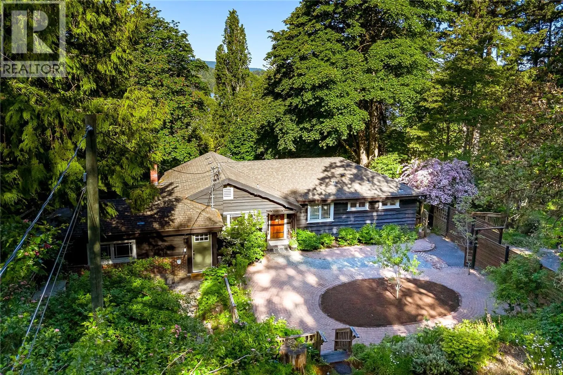 Property at 5168 Santa Clara Ave, Saanich, BC