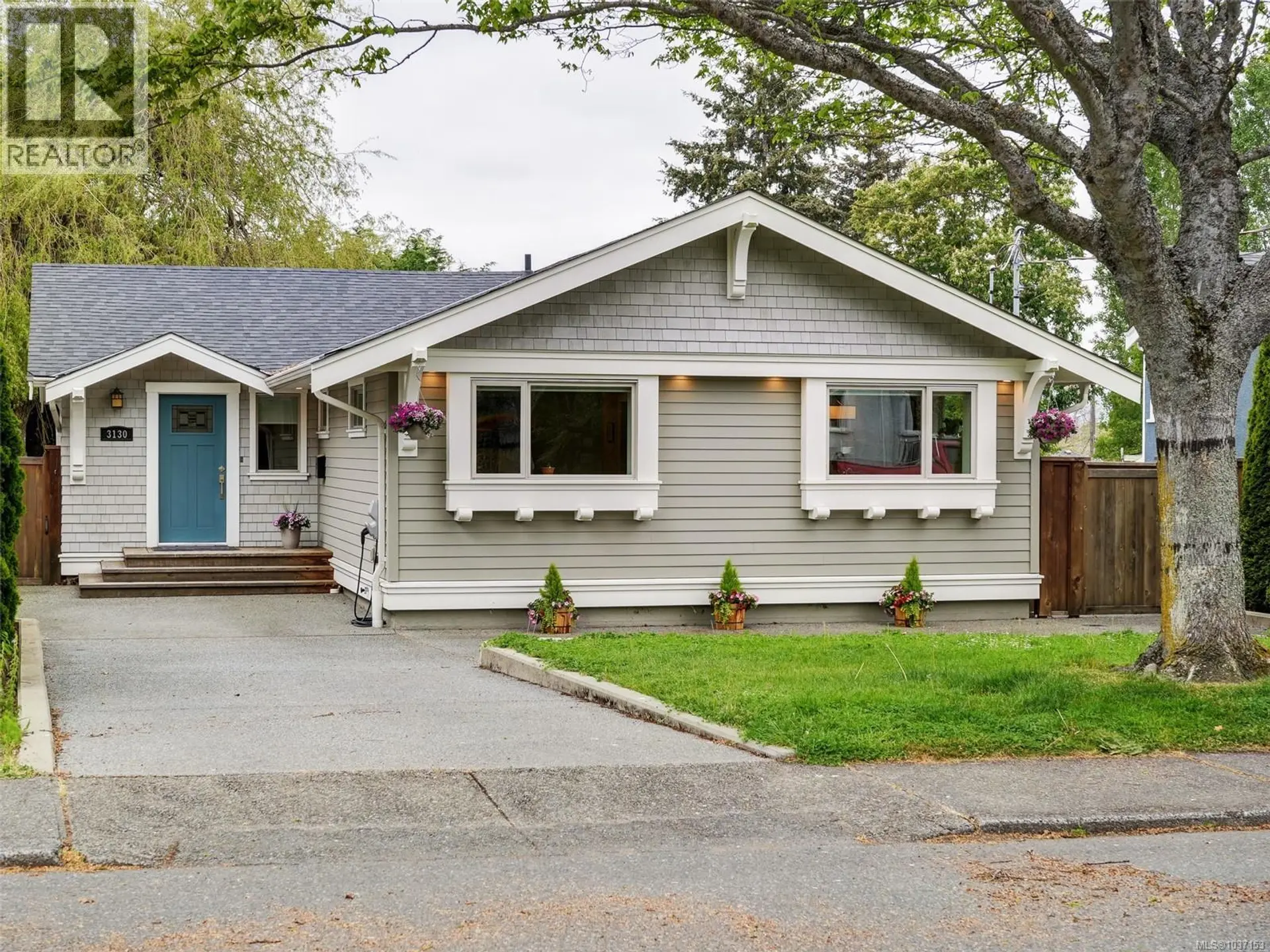 Property at 3130 Somerset St, Victoria, BC