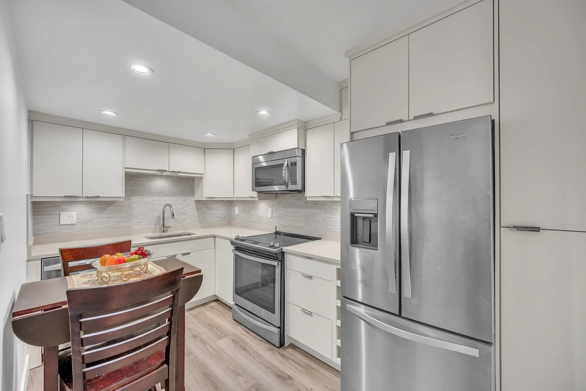 #107 215 N Templeton Drive - Image 2