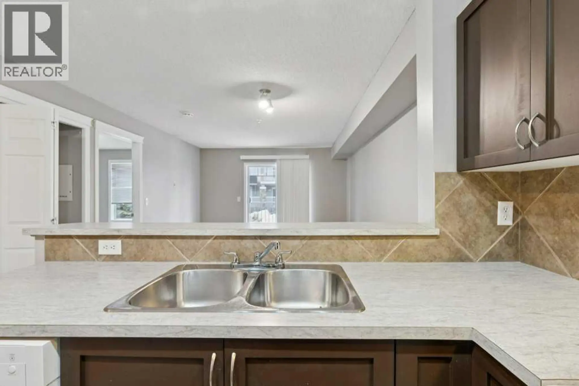 #9216 70 Panamount Drive NW - Image 4
