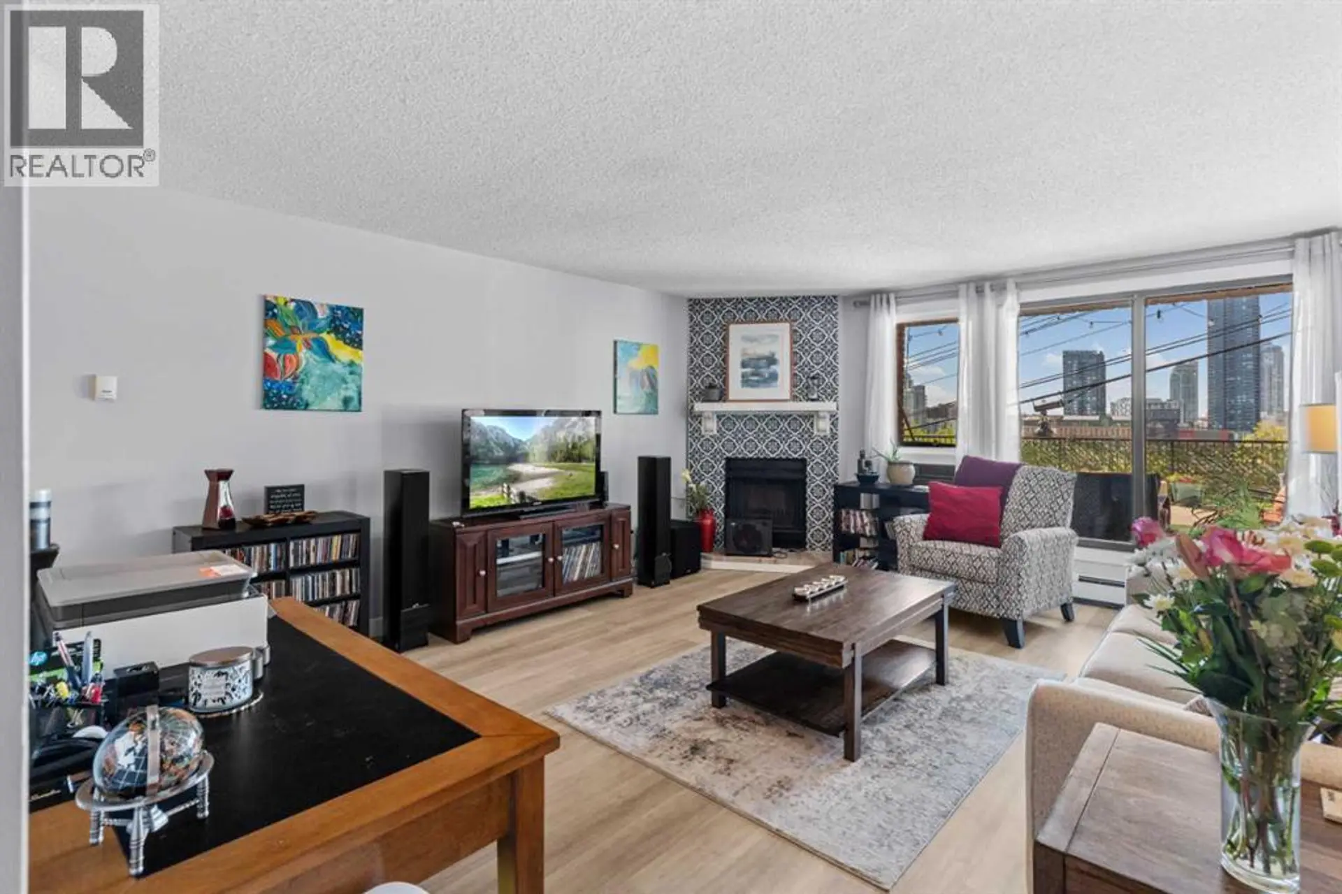 Property at #102 333 2 Avenue NE, Calgary, AB