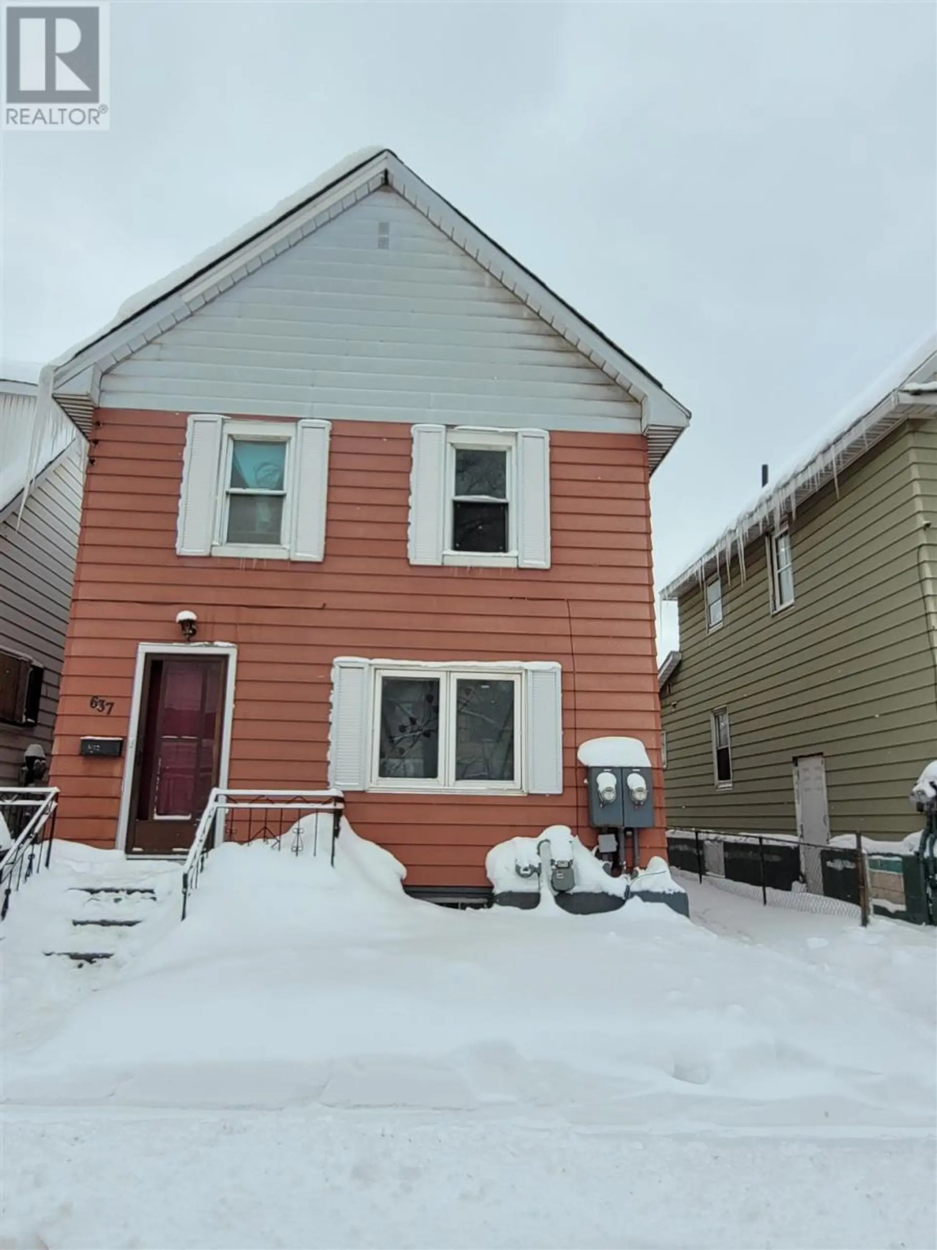 Property at 637 Queen ST W, Sault Ste. Marie, ON