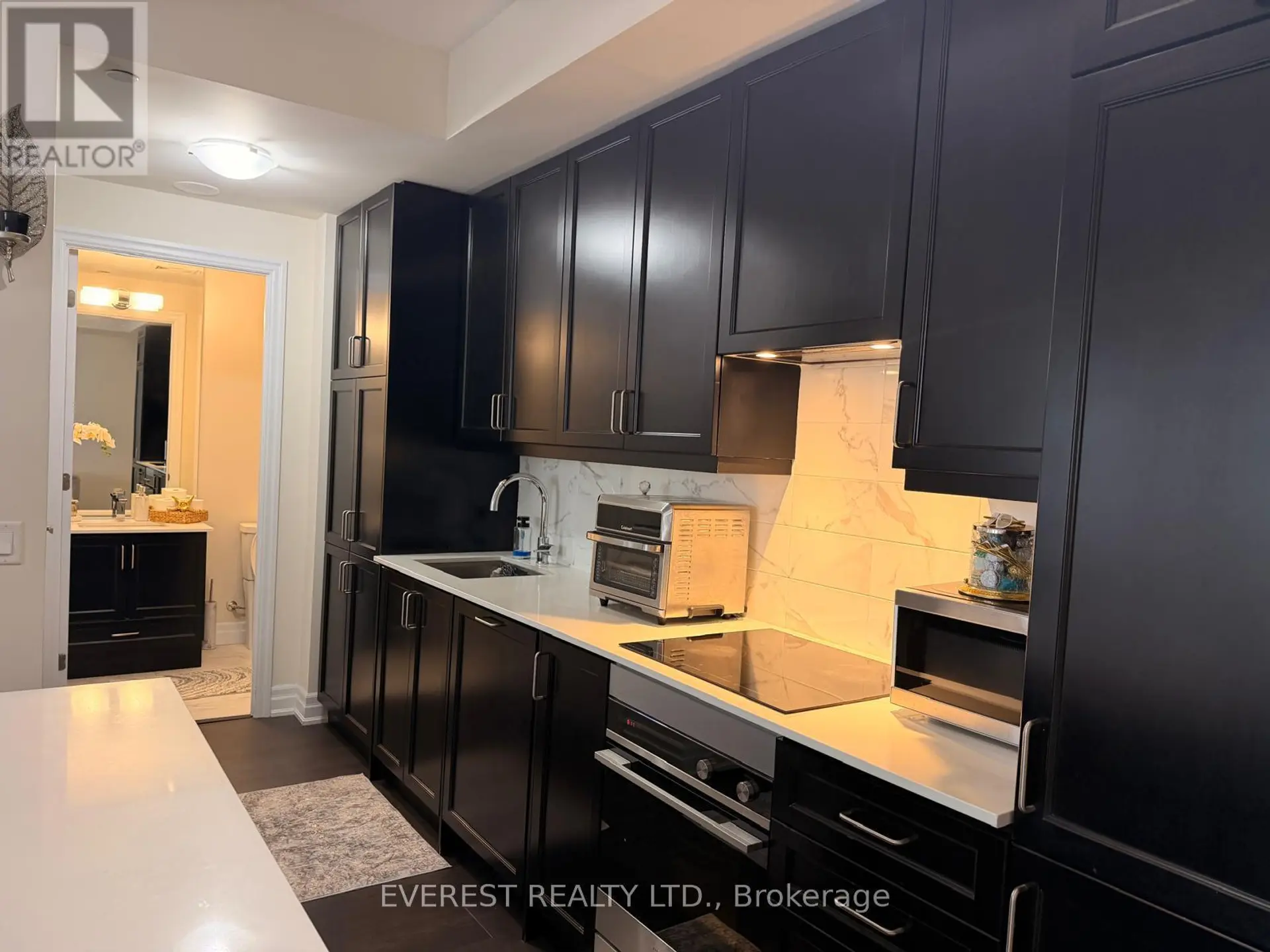 #1706 9075 JANE STREET - Image 5
