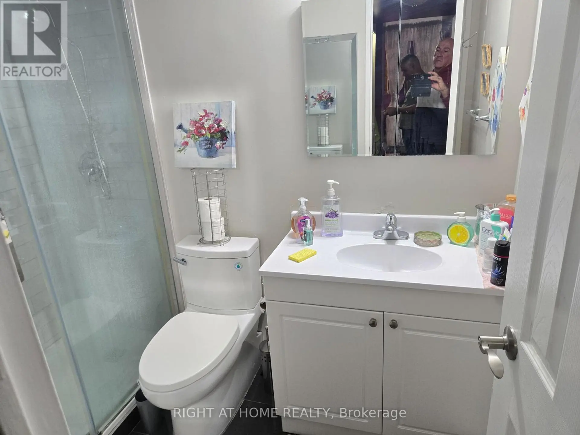 #114 50 MISSISSAUGA VALLEY BOULEVARD - Image 12