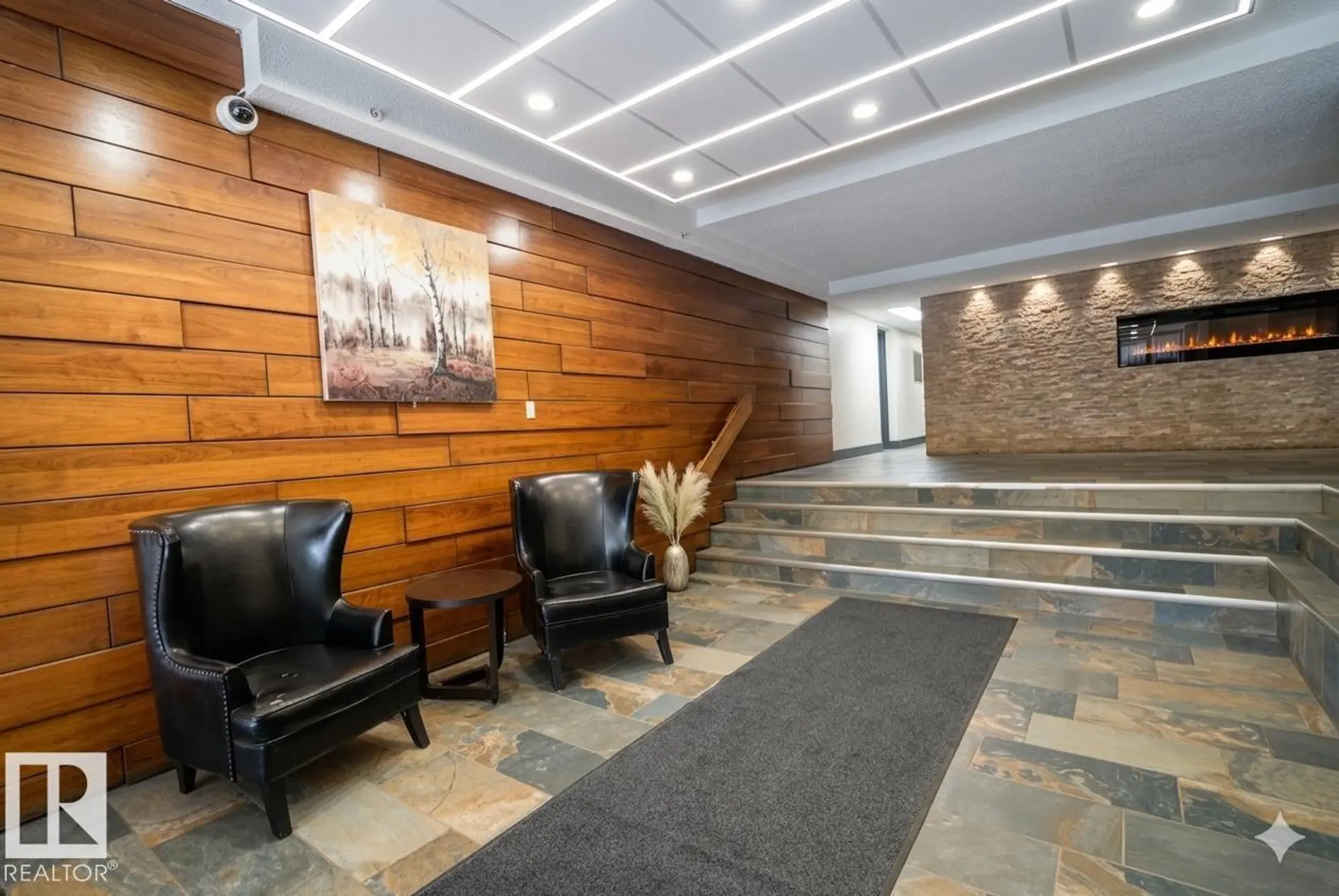 #90 8745 165 ST NW - Image 12