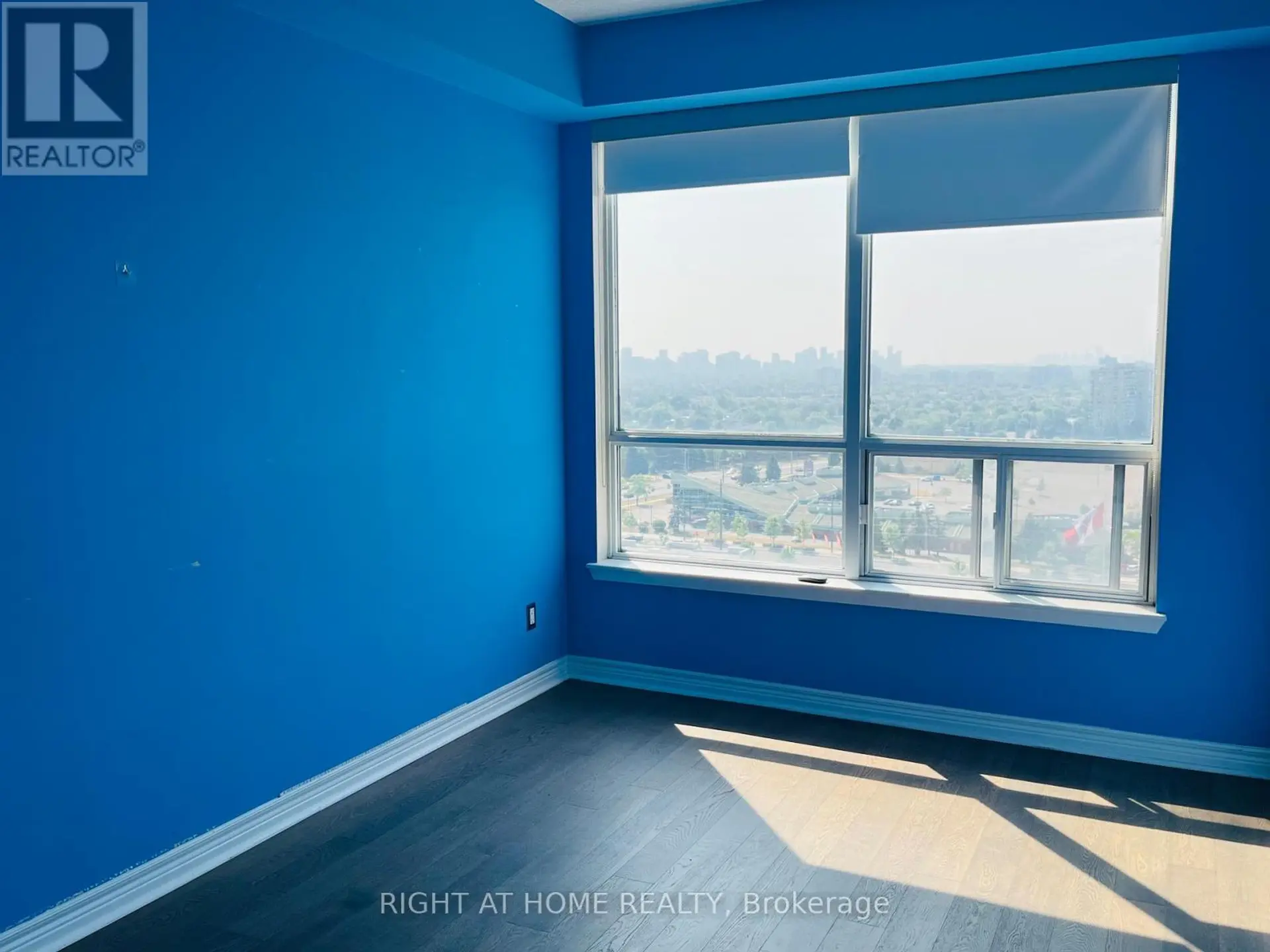 #LPH209 15 NORTH PARK ROAD - Image 14