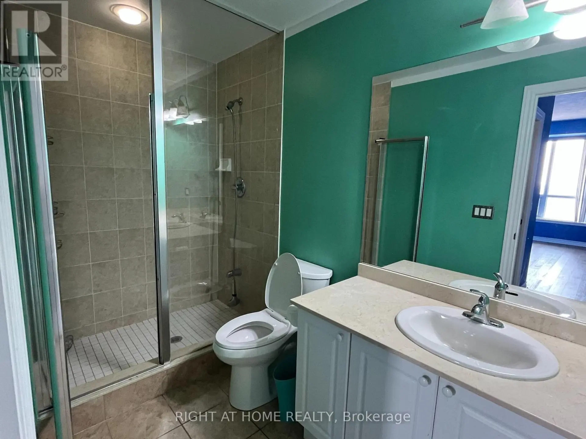 #LPH209 15 NORTH PARK ROAD - Image 16