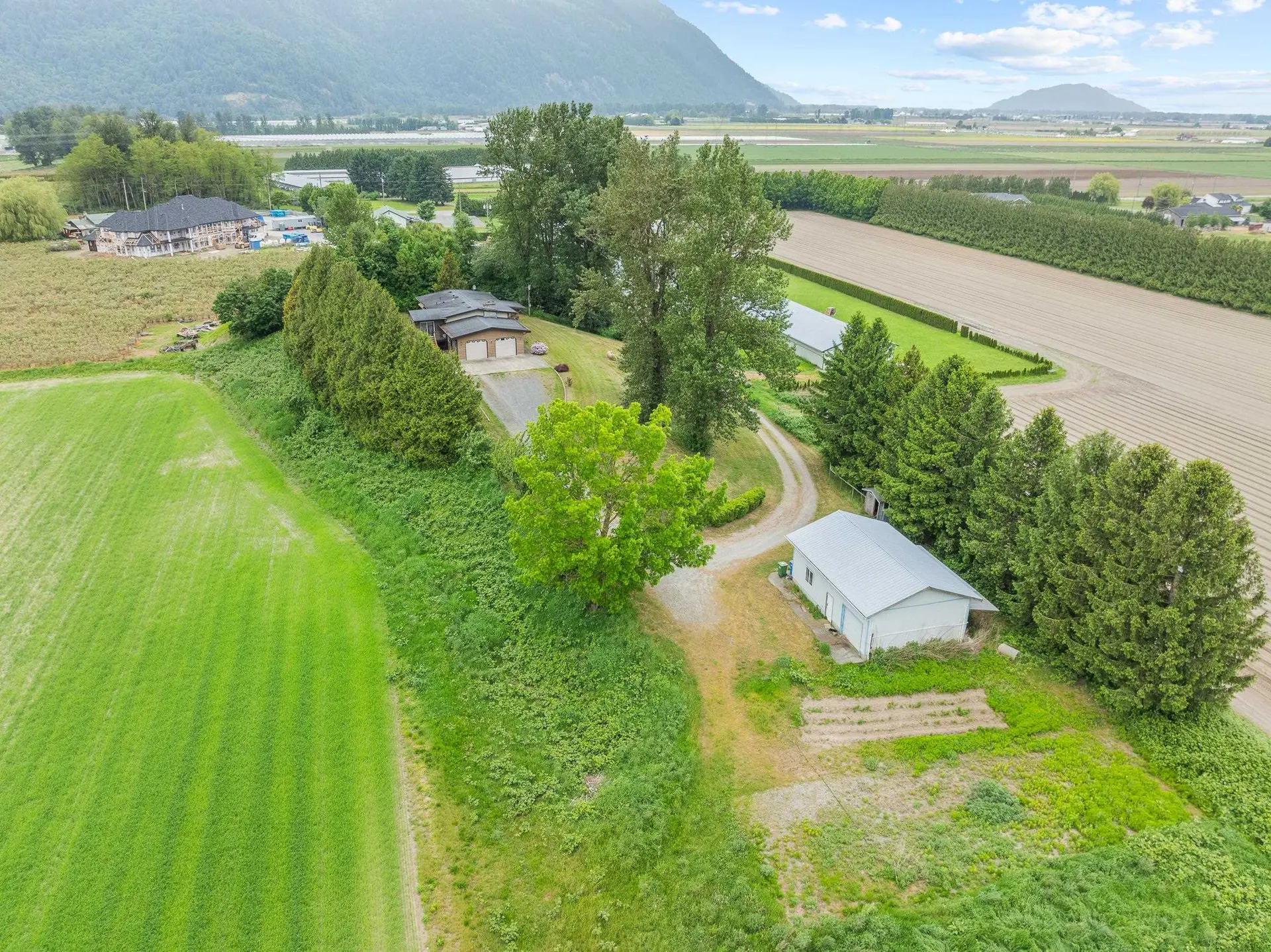 38604 No 5 Road - Image 8