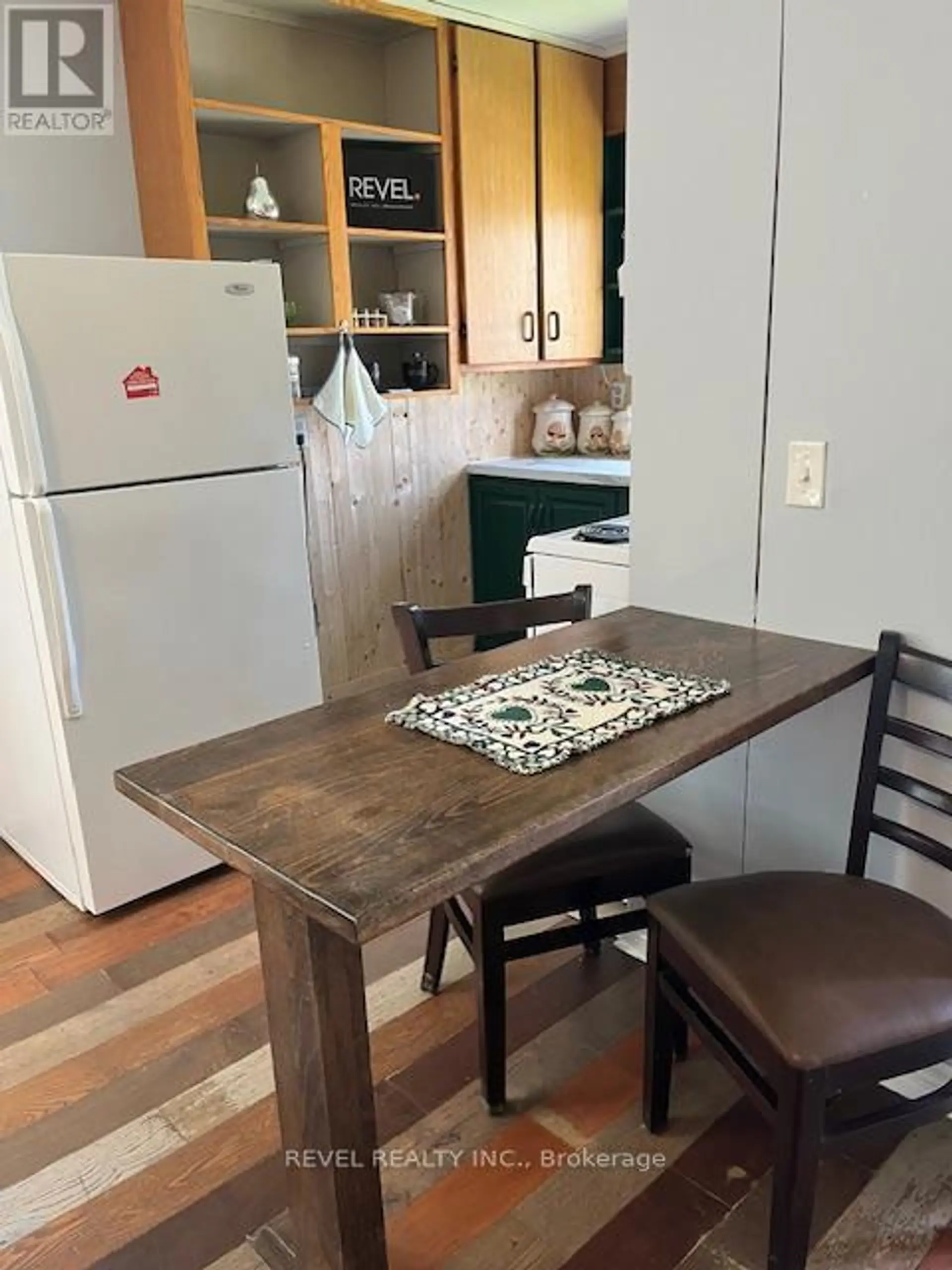4 AL'S AVENUE - Image 15