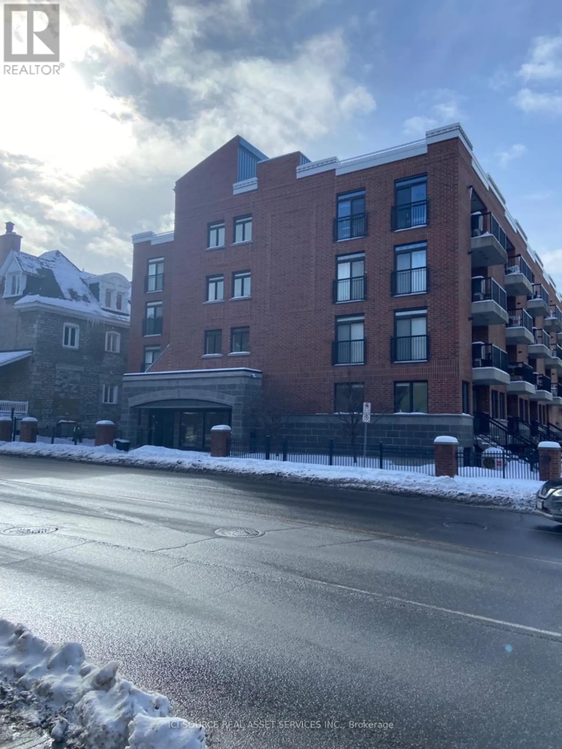 #306 456 KING EDWARD AVENUE - Image 1