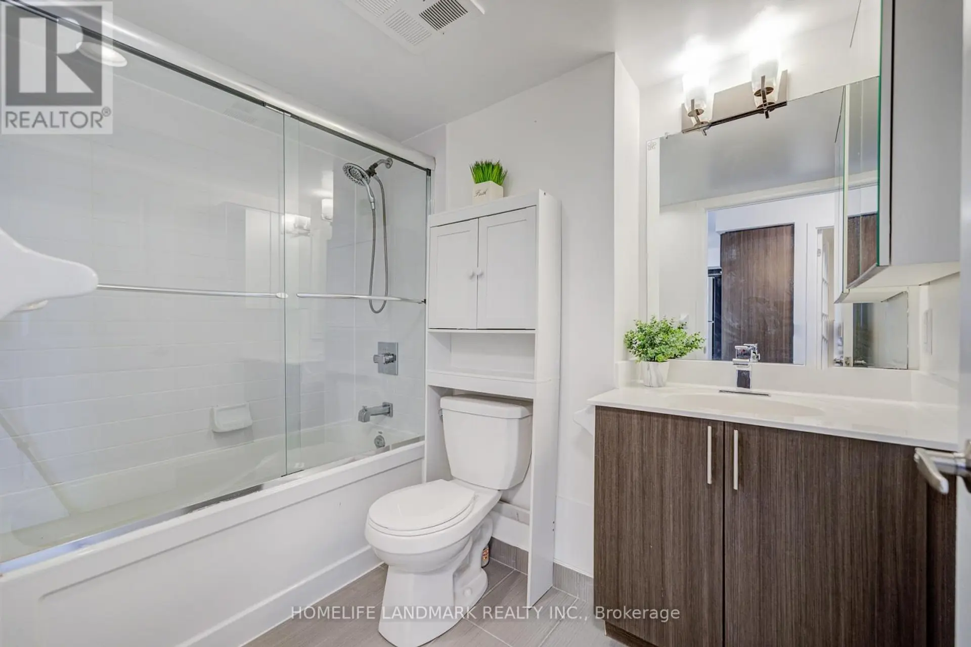 #714 75 NORMAN BETHUNE AVENUE S - Image 11