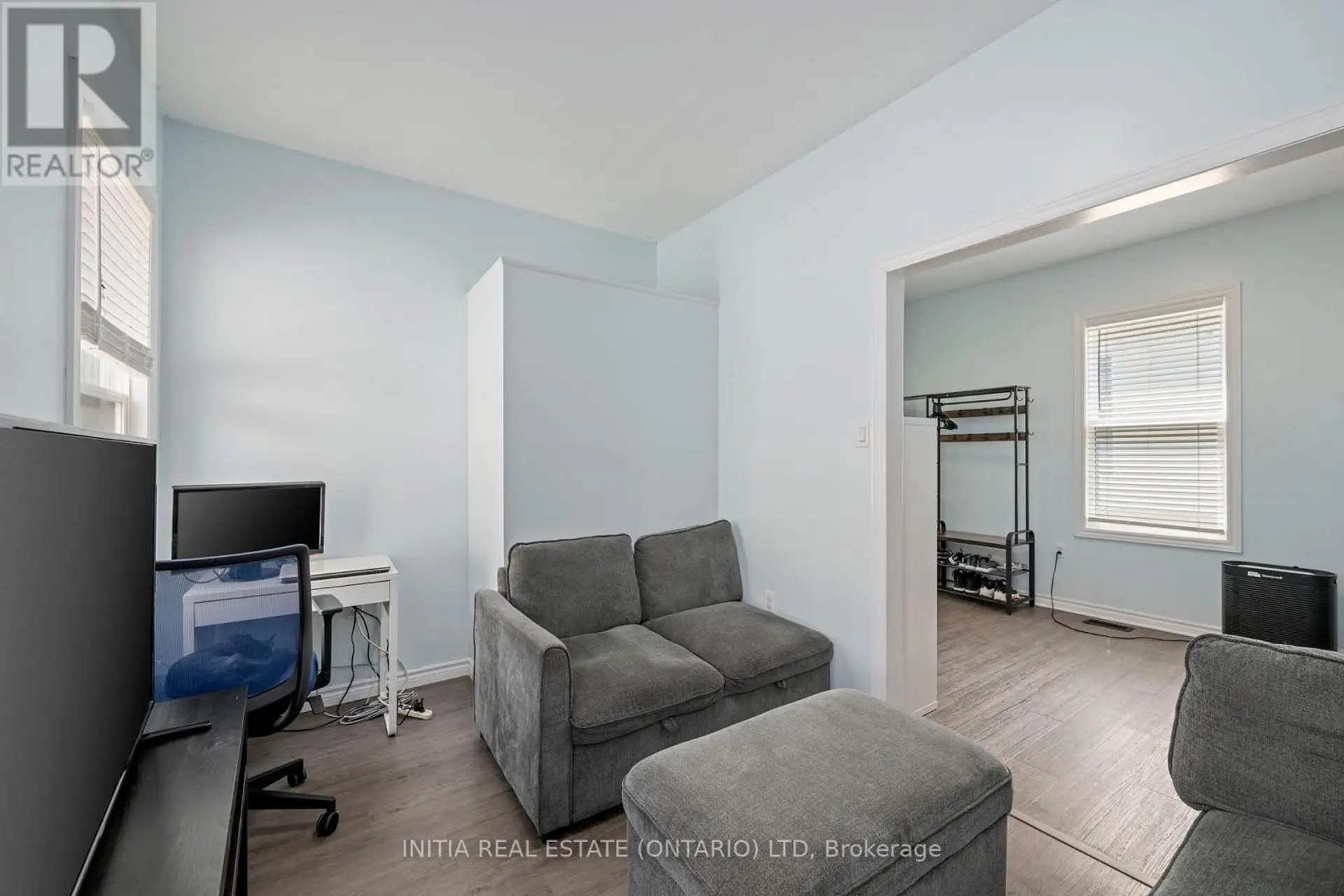 330 SALISBURY STREET - Image 11