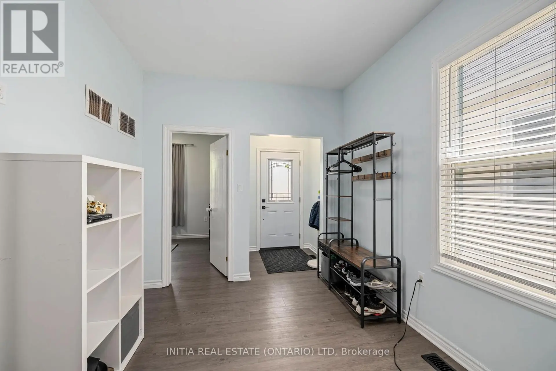 330 SALISBURY STREET - Image 6