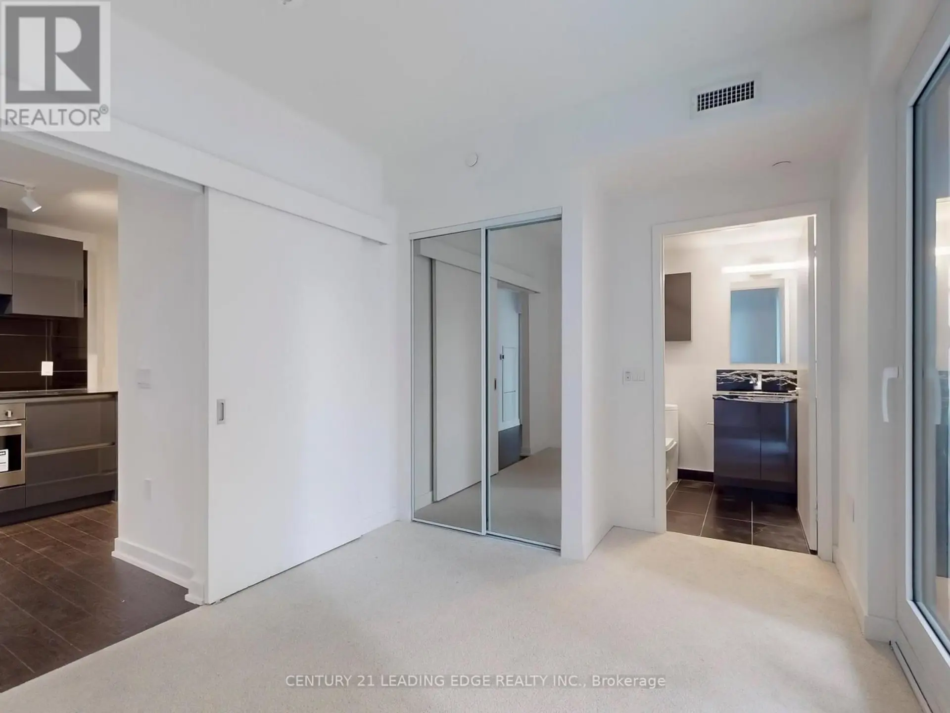 #2212 230 SIMCOE STREET - Image 12