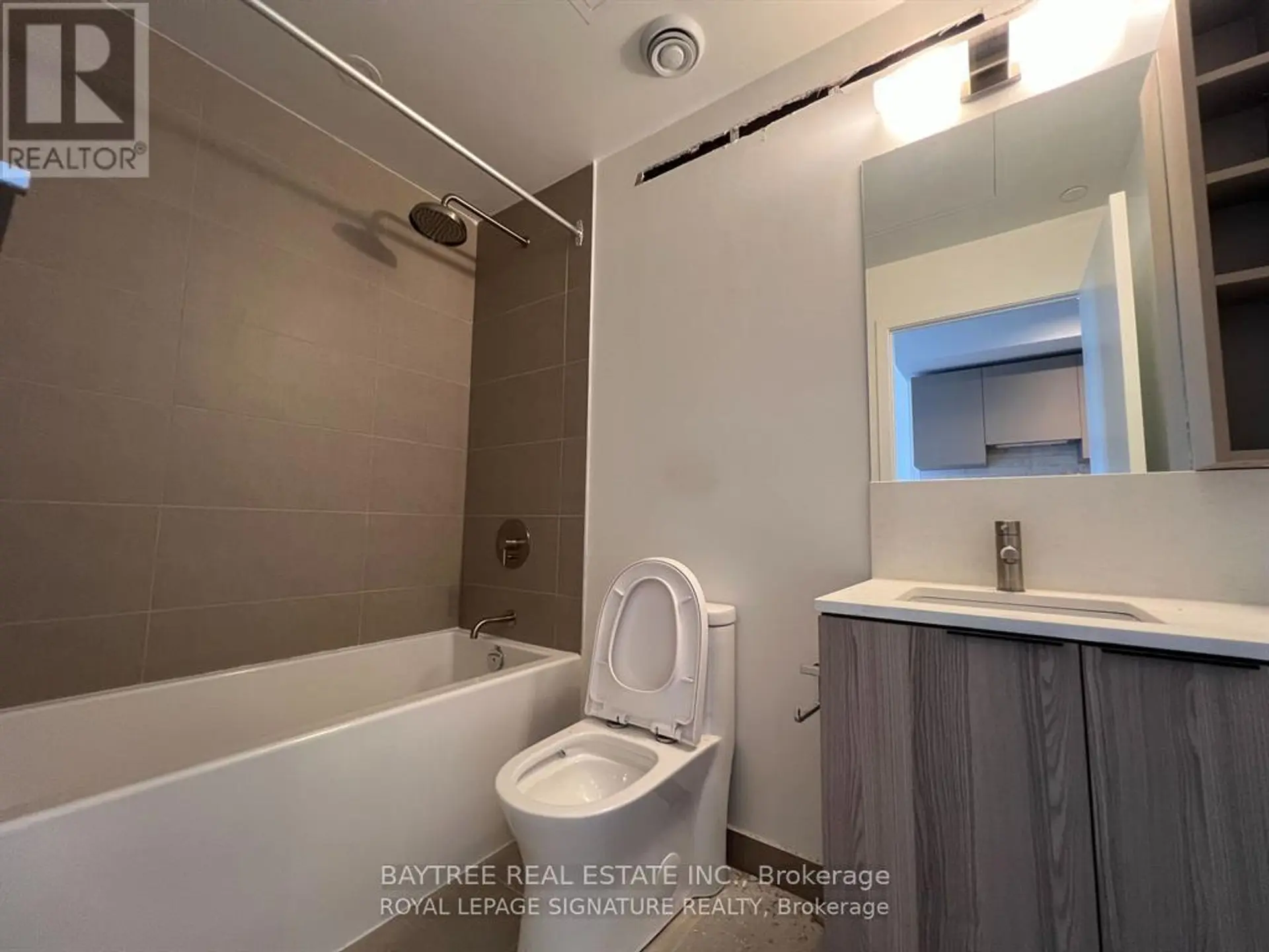 #3610 55 MERCER STREET - Image 9