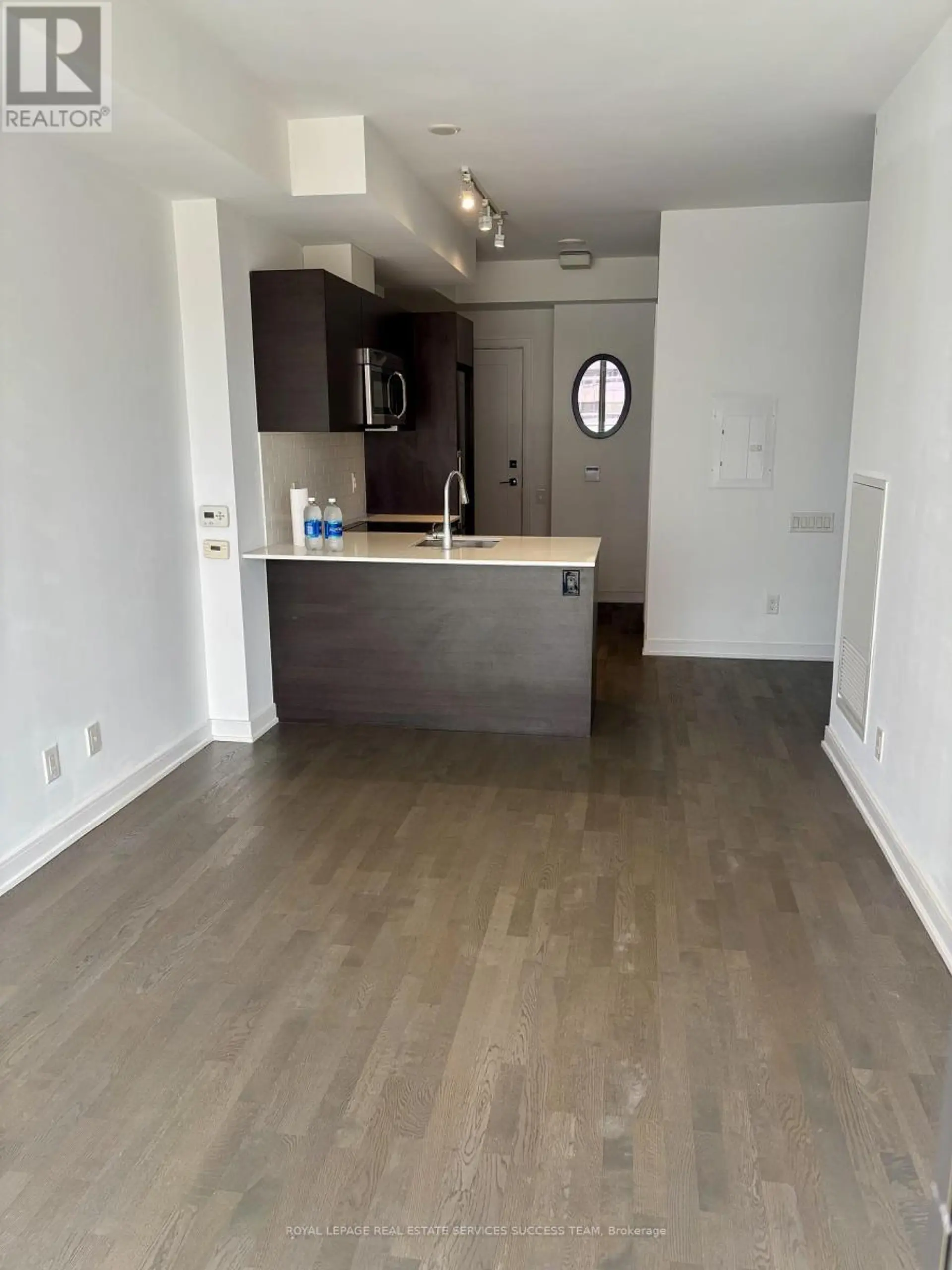 #2901 57 ST JOSEPH STREET - Image 13