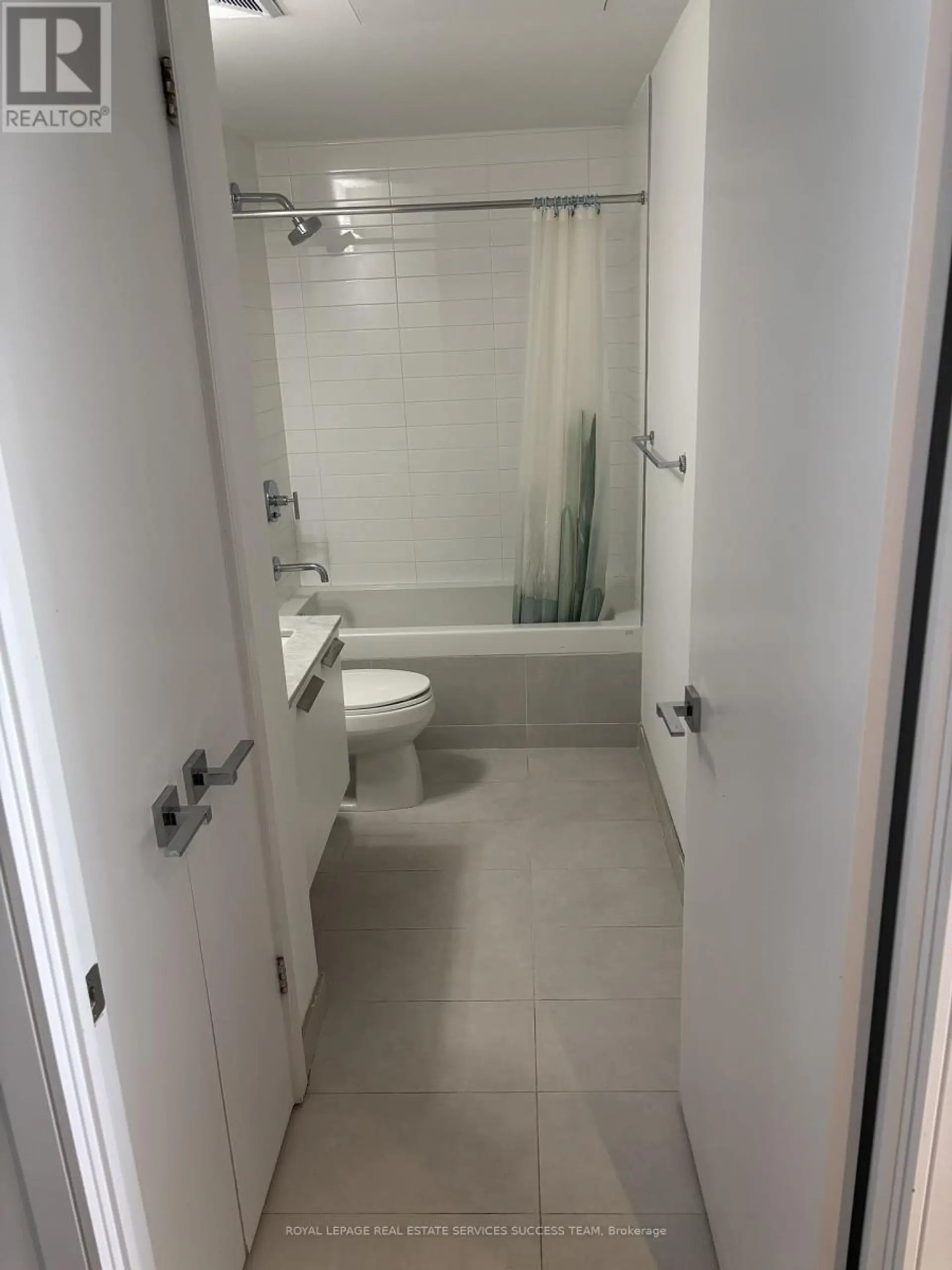 #2901 57 ST JOSEPH STREET - Image 7