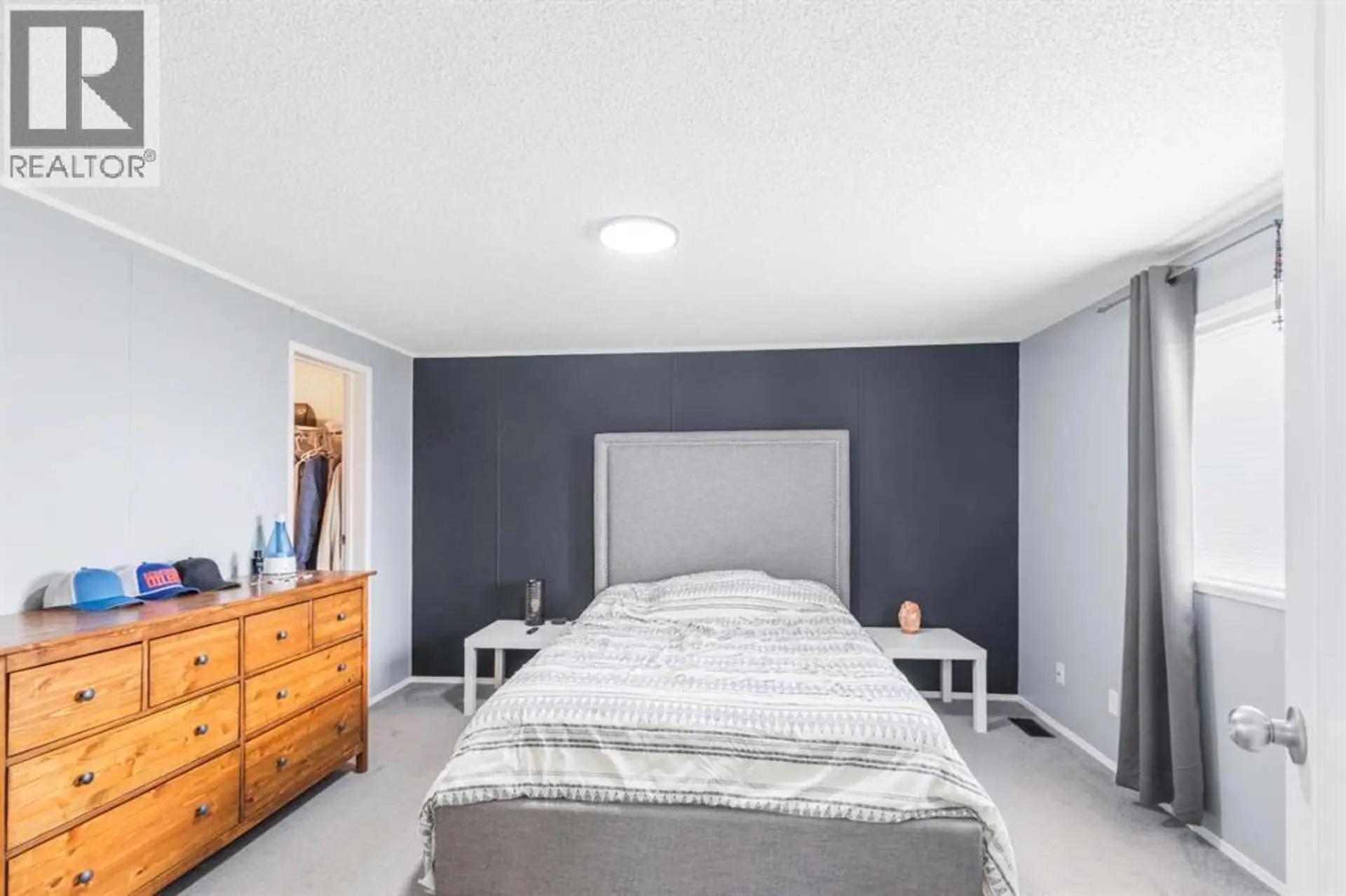 9602 112 Avenue - Image 7