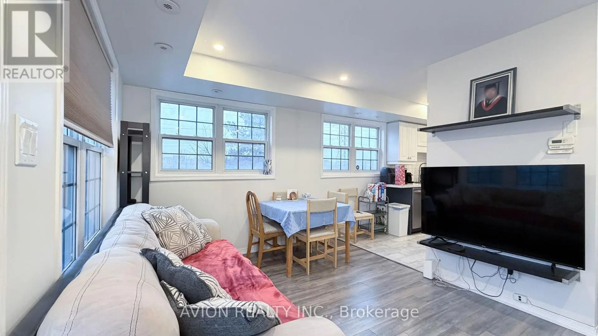 #111 37 FOUR WINDS DRIVE - Image 12