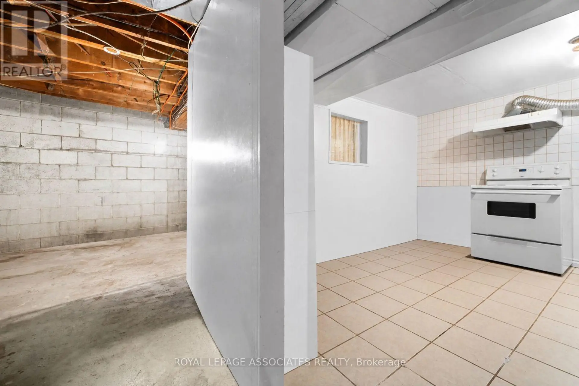 256 FERRIS ROAD - Image 17