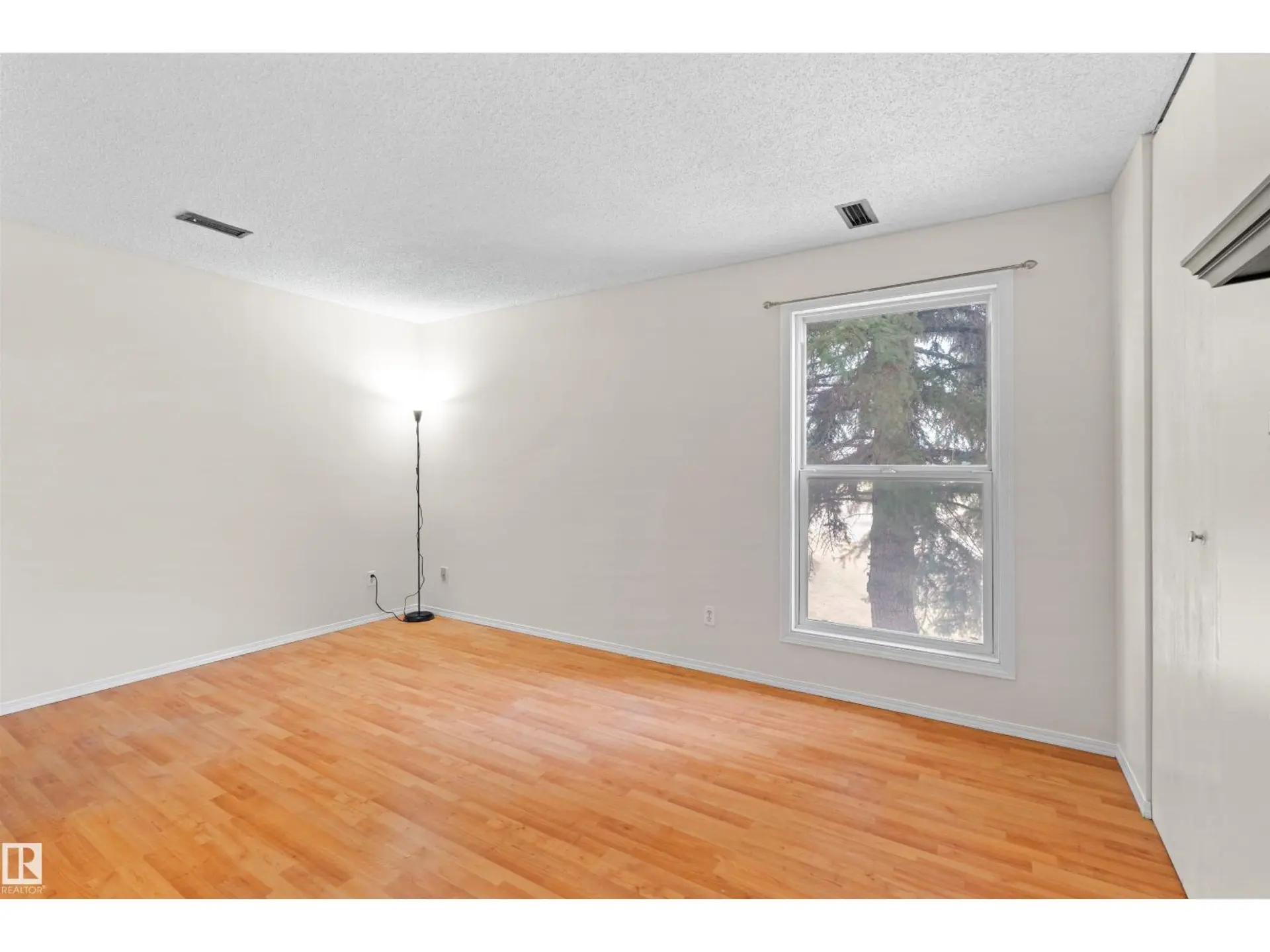 1116 SADDLEBACK RD NW - Image 11