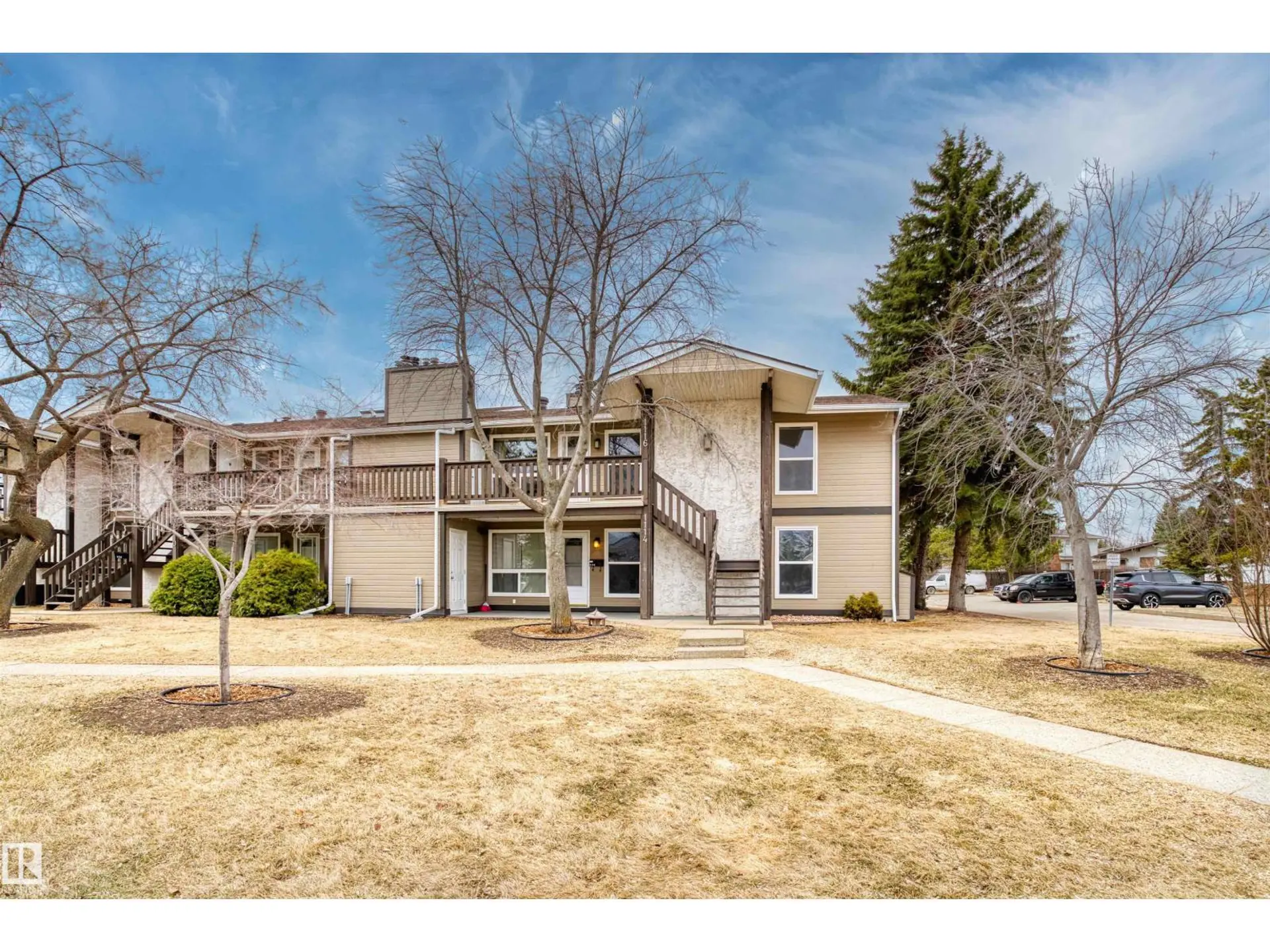 1116 SADDLEBACK RD NW - Image 2