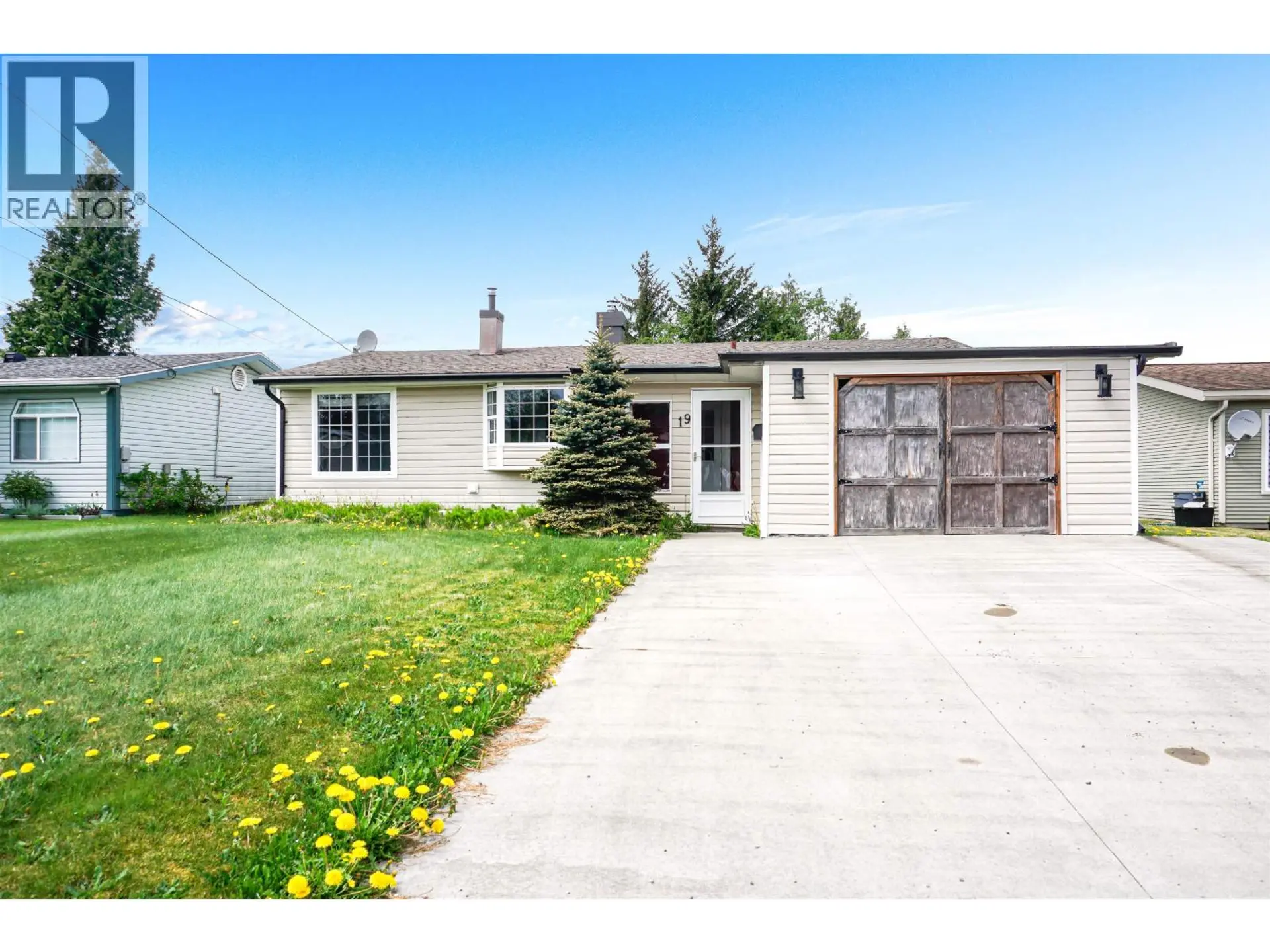 19 STARLING STREET - Image 1
