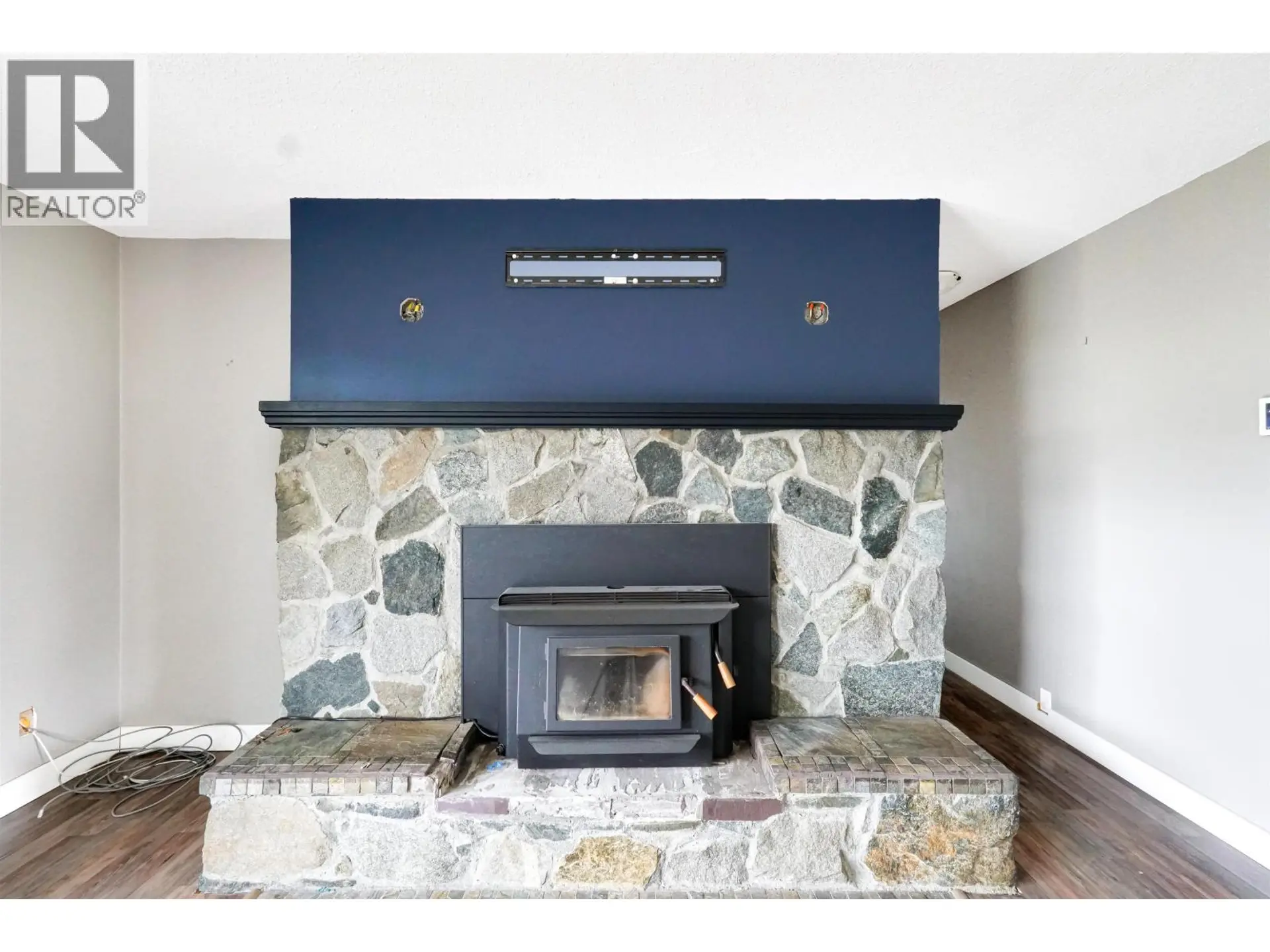 19 STARLING STREET - Image 8