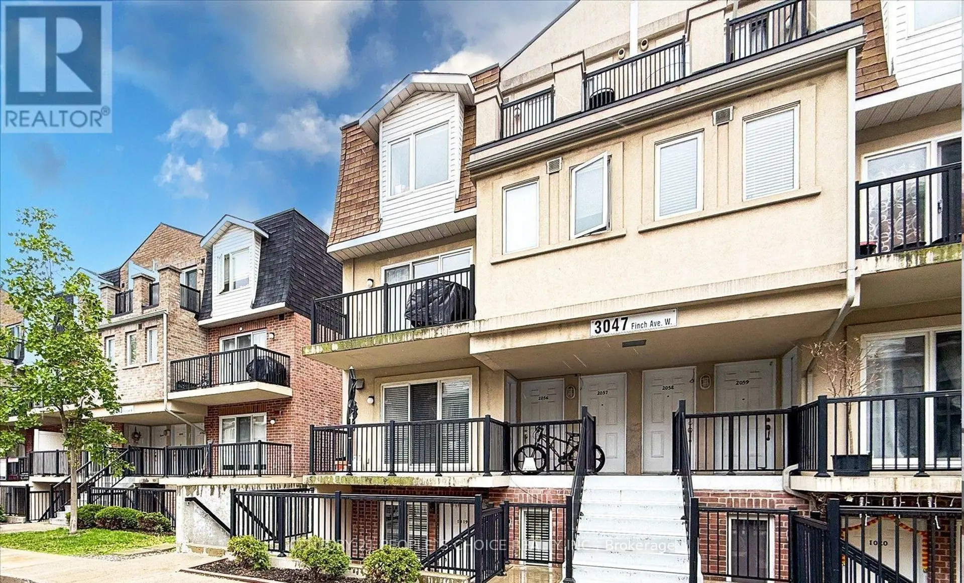 #2073 3047 FINCH AVENUE W - Image 3