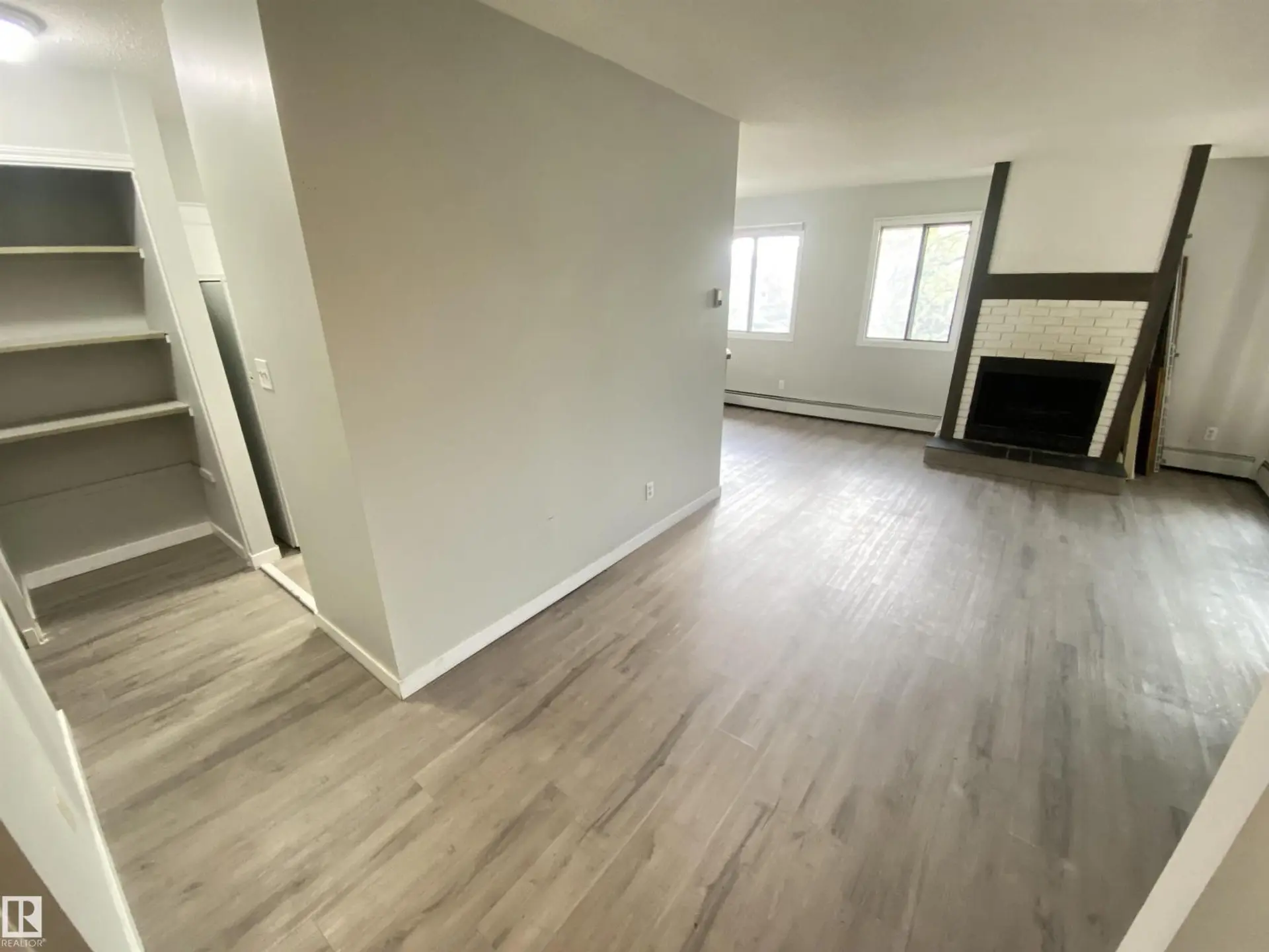 #302 10826 113 ST NW - Image 8