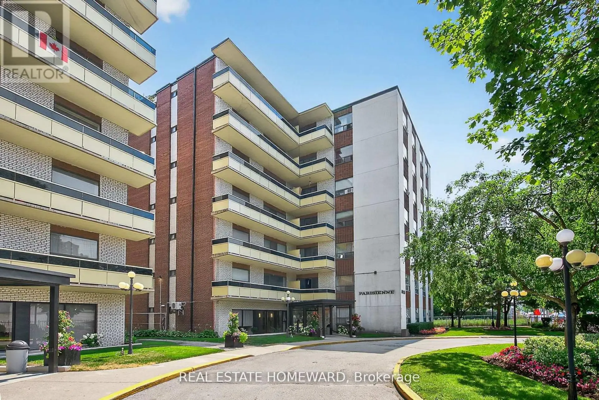 #708 915 MIDLAND AVENUE - Image 2