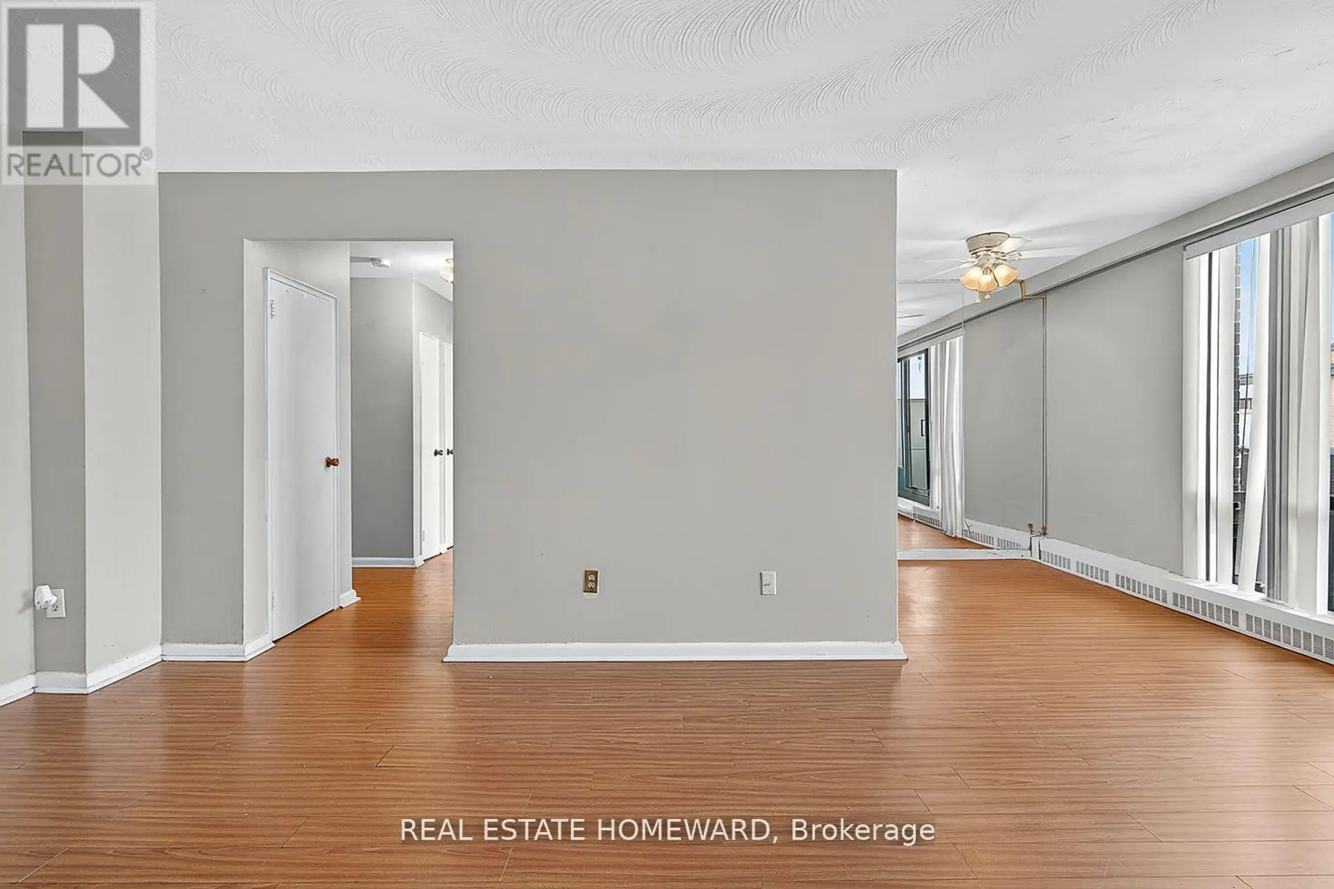 #708 915 MIDLAND AVENUE - Image 5