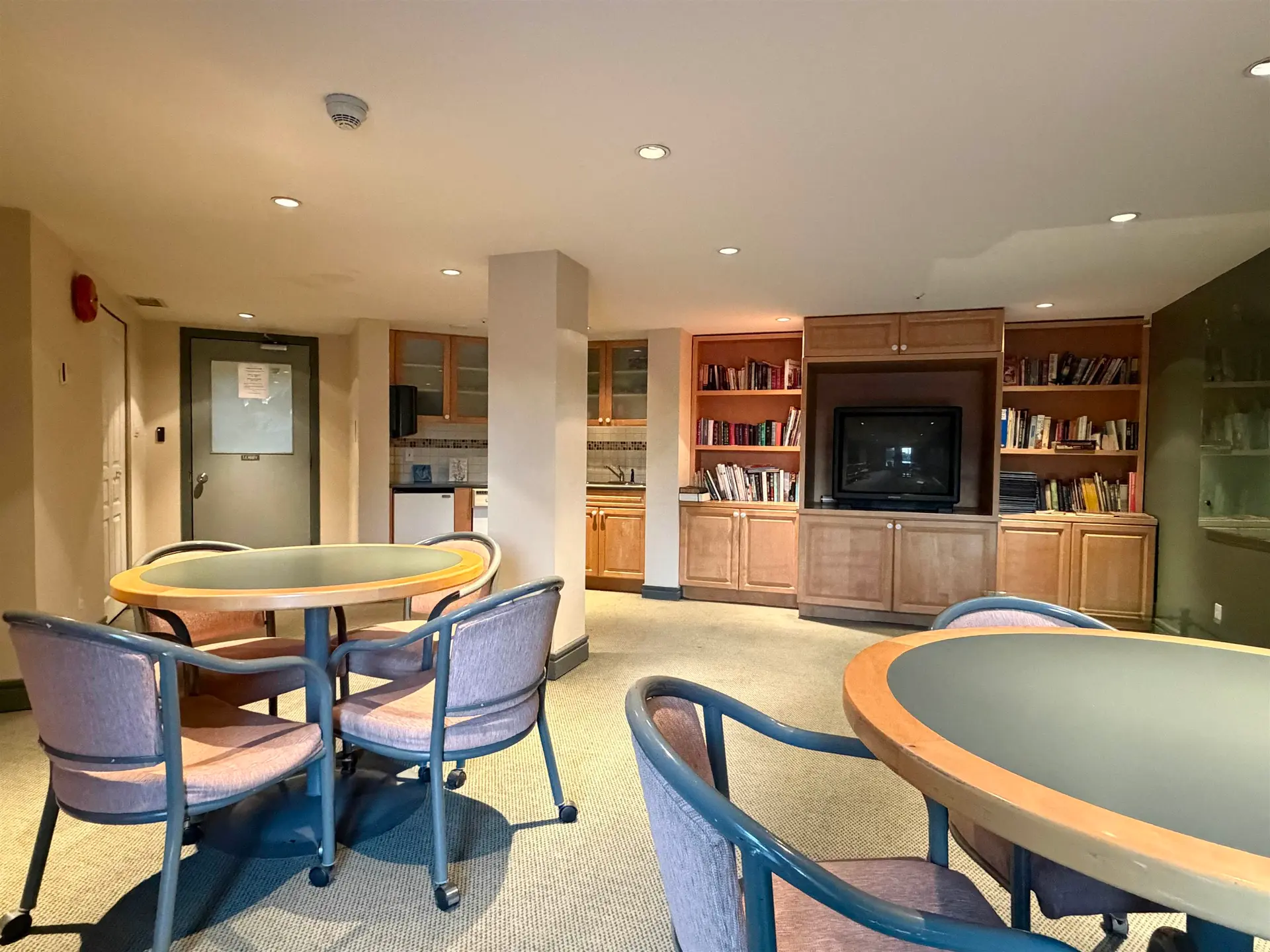 #115 8180 Jones Road - Image 18