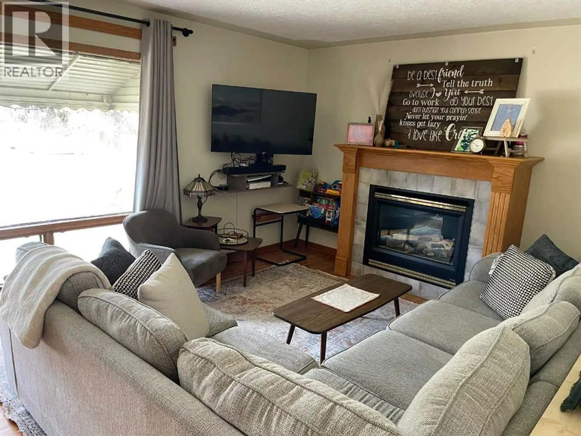 3405 52 Avenue - Image 3