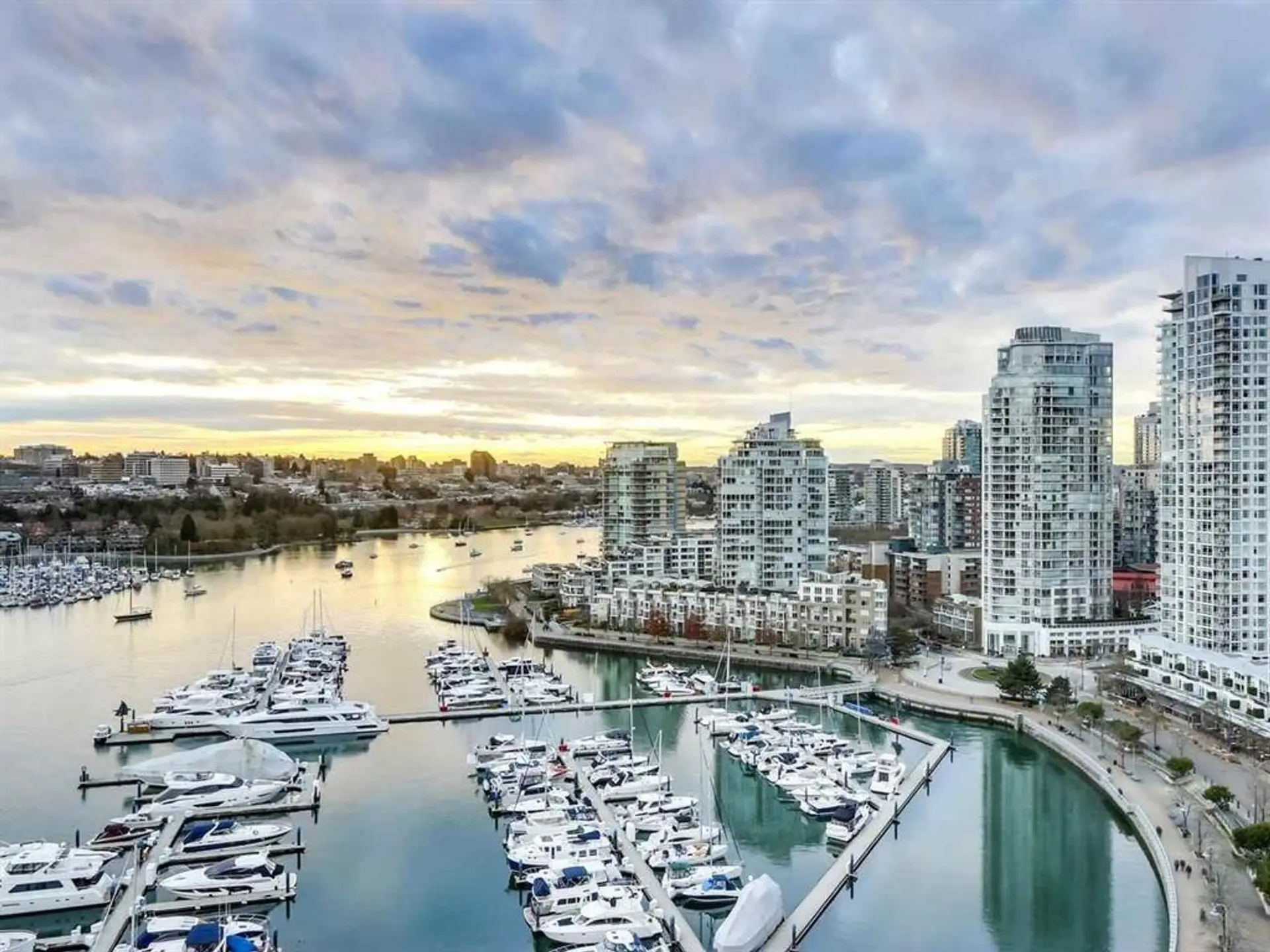 Property at #2706 1033 Marinaside Crescent, Vancouver, BC