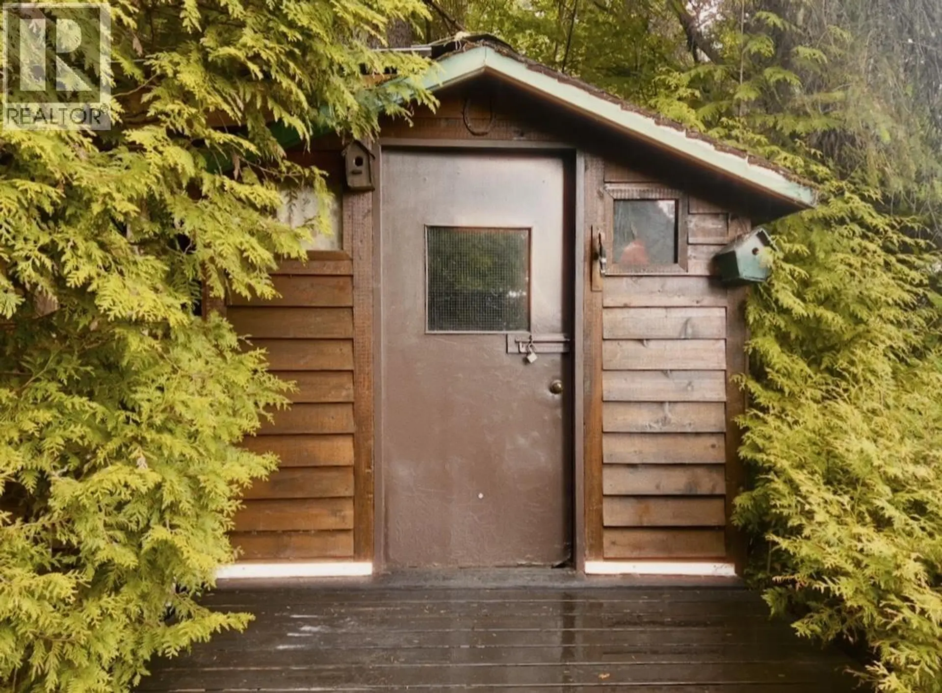 2862 SQUIRREL POINT ROAD - Image 16