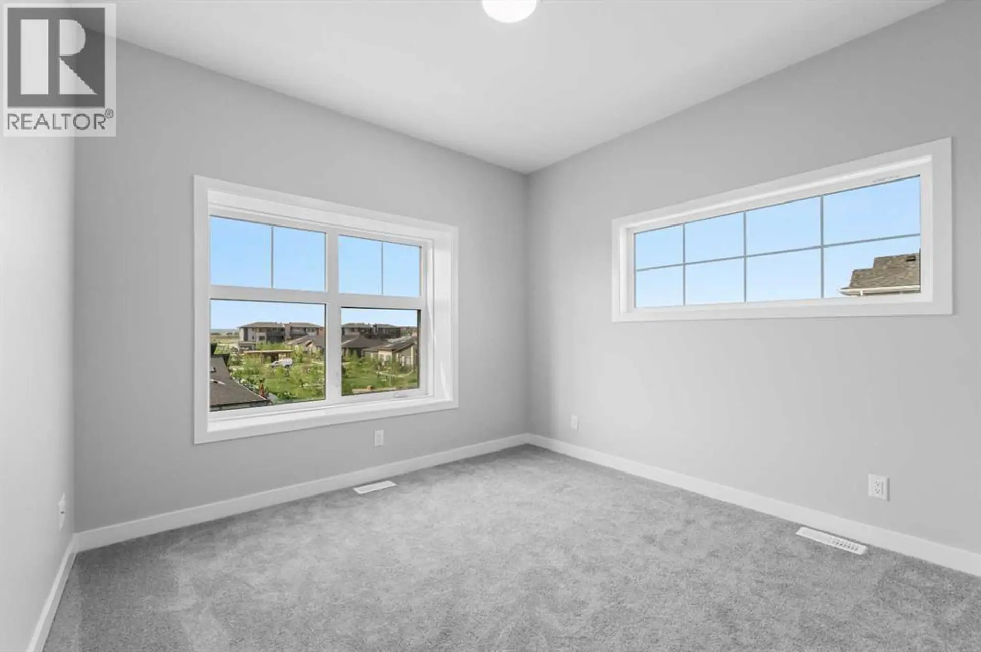 599 Mahogany Road SE - Image 9