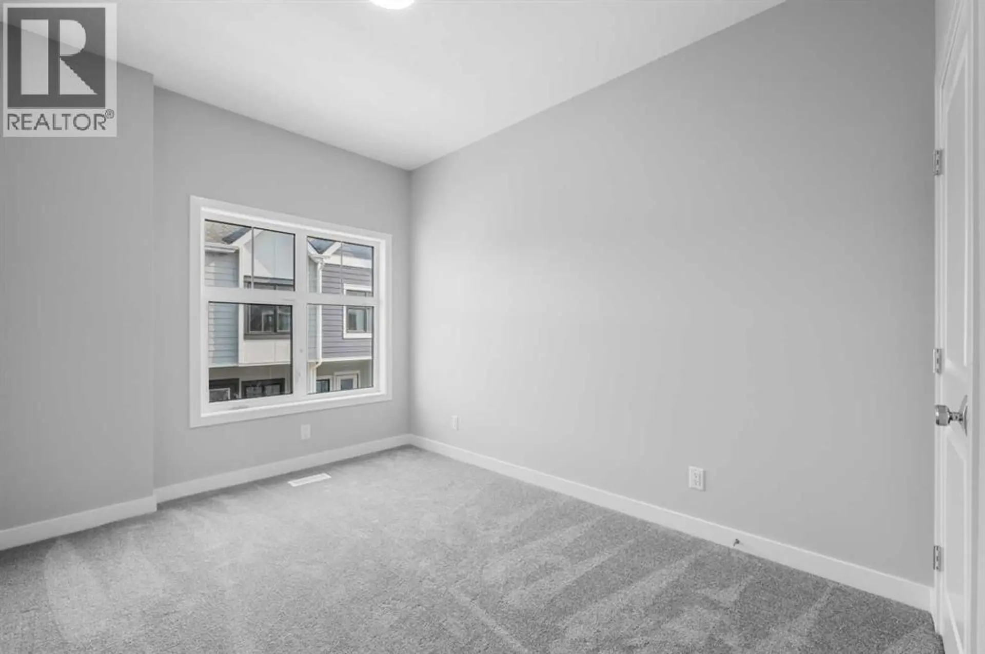 599 Mahogany Road SE - Image 15