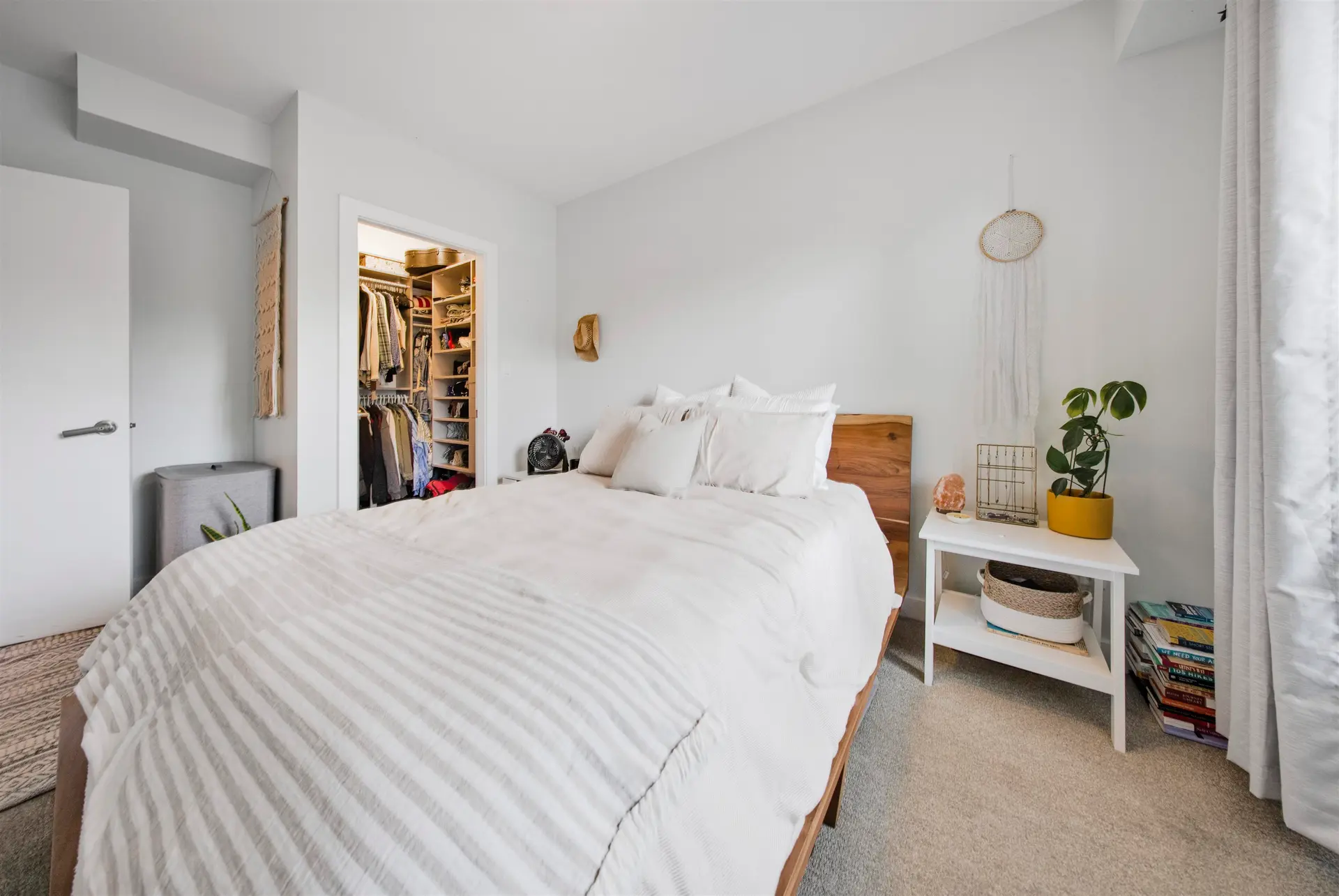 #205 1330 Marine Drive - Image 11