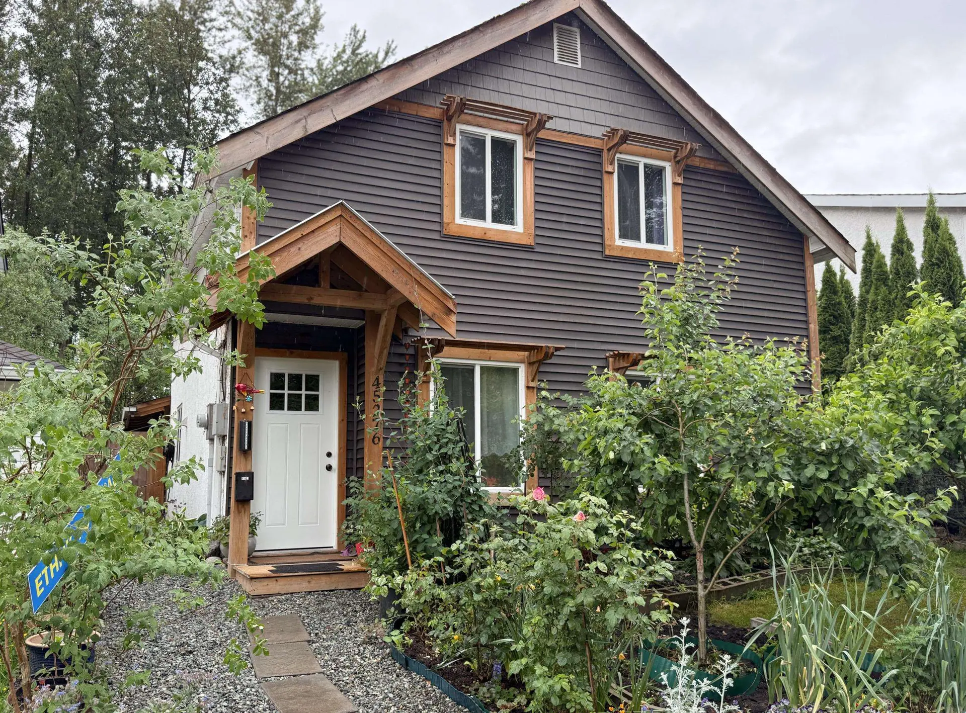 Property at 45276 Creekside Drive, Chilliwack, BC