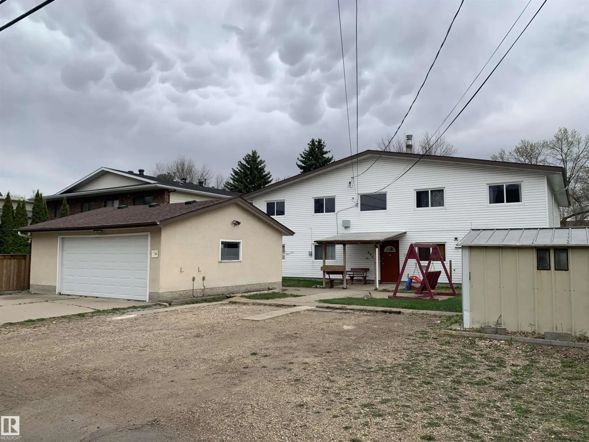 8924 85 AV NW - Image 8