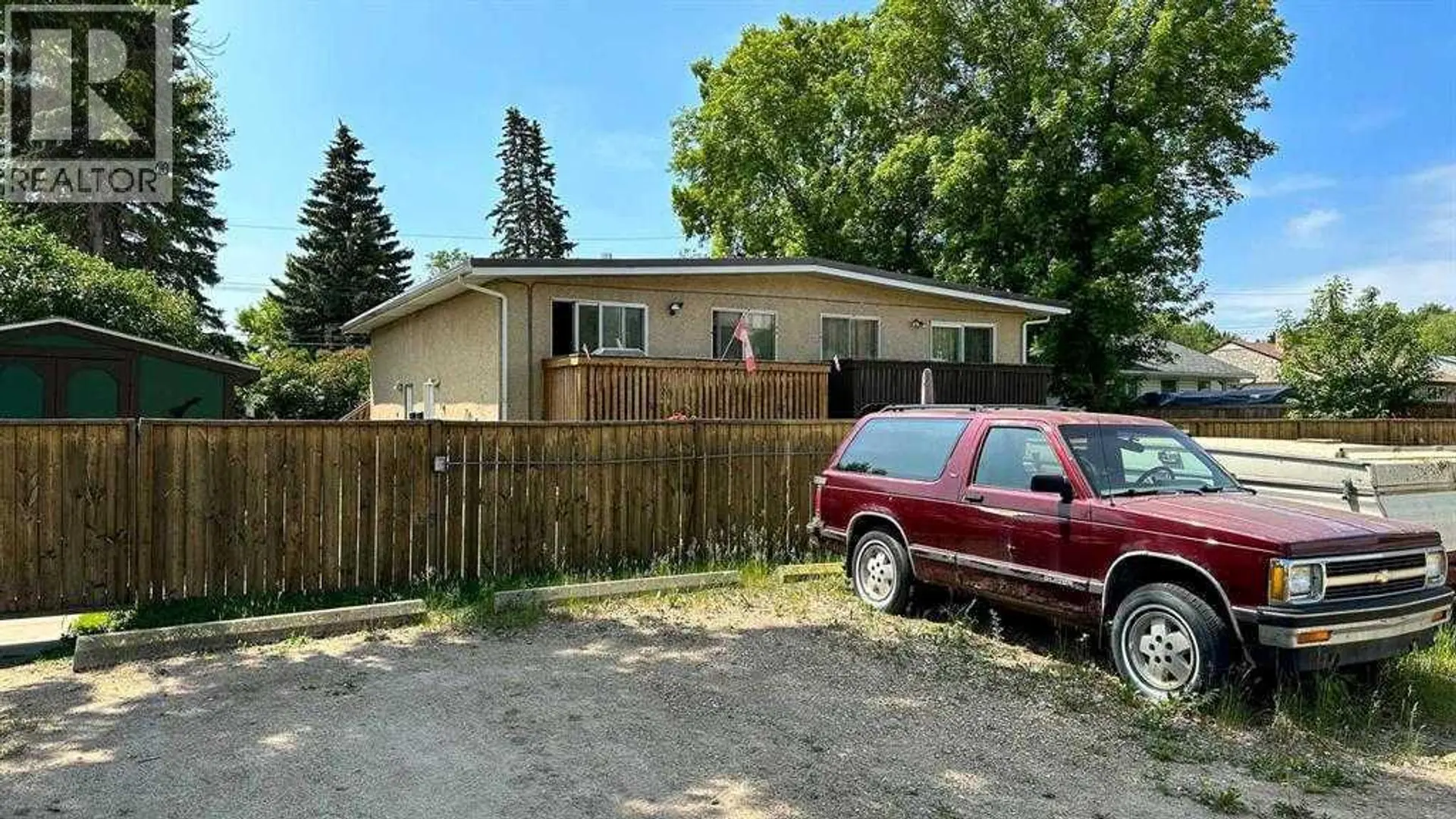 5906 60 Street - Image 4