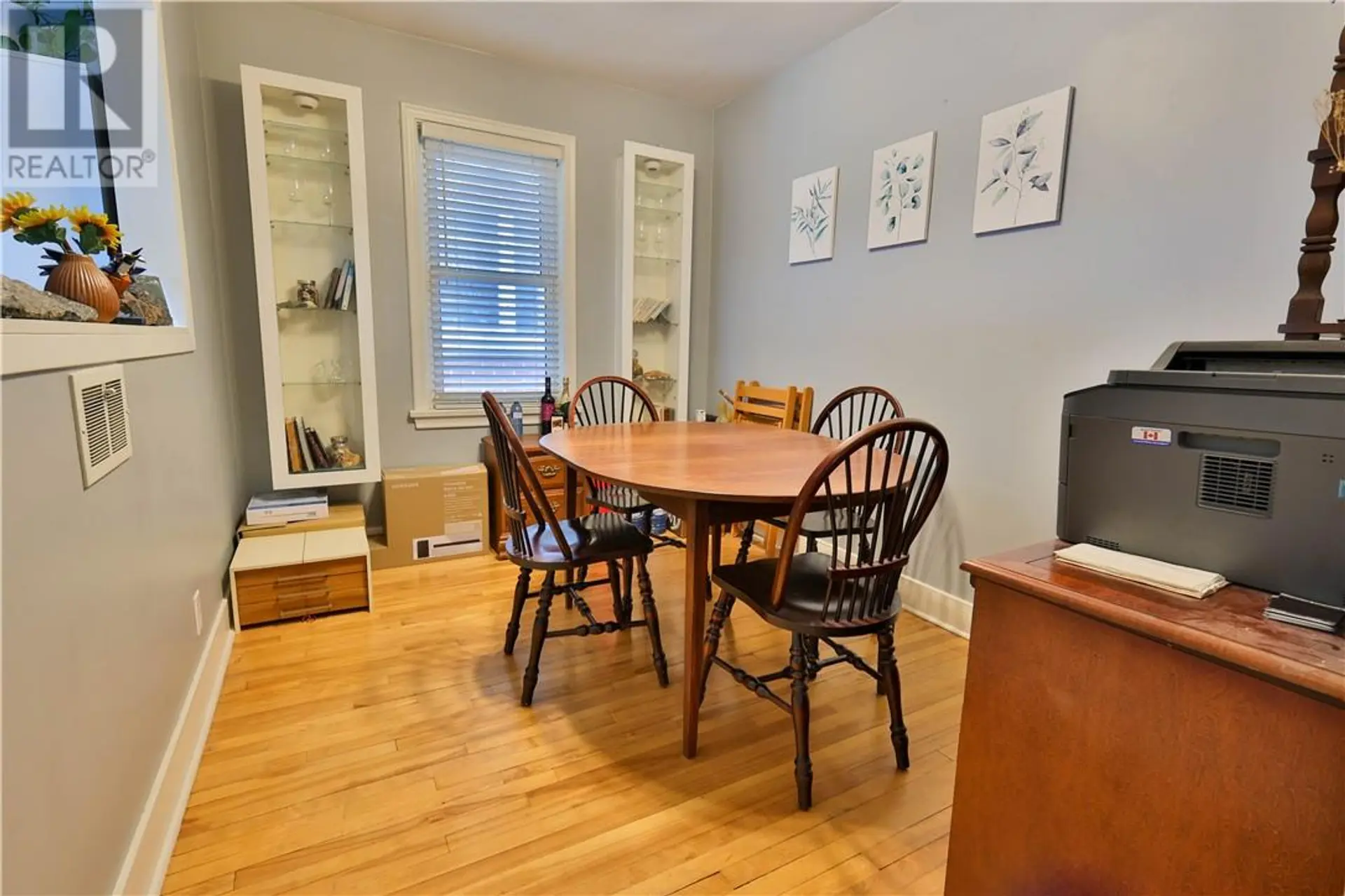 401 York Street - Image 4