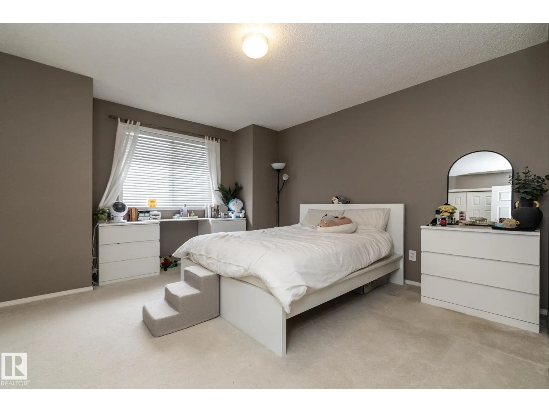 9112 166 AV NW - Image 9