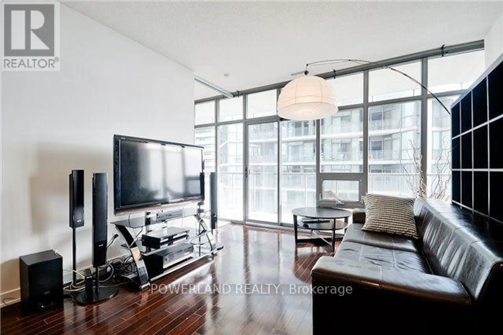 #2601 33 CHARLES STREET E - Image 11