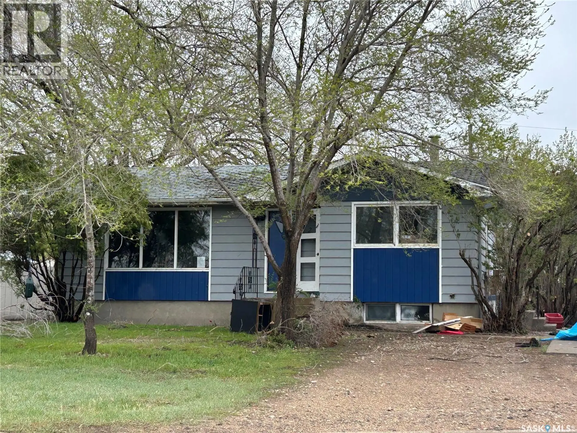 825 Valley STREET - Image 1